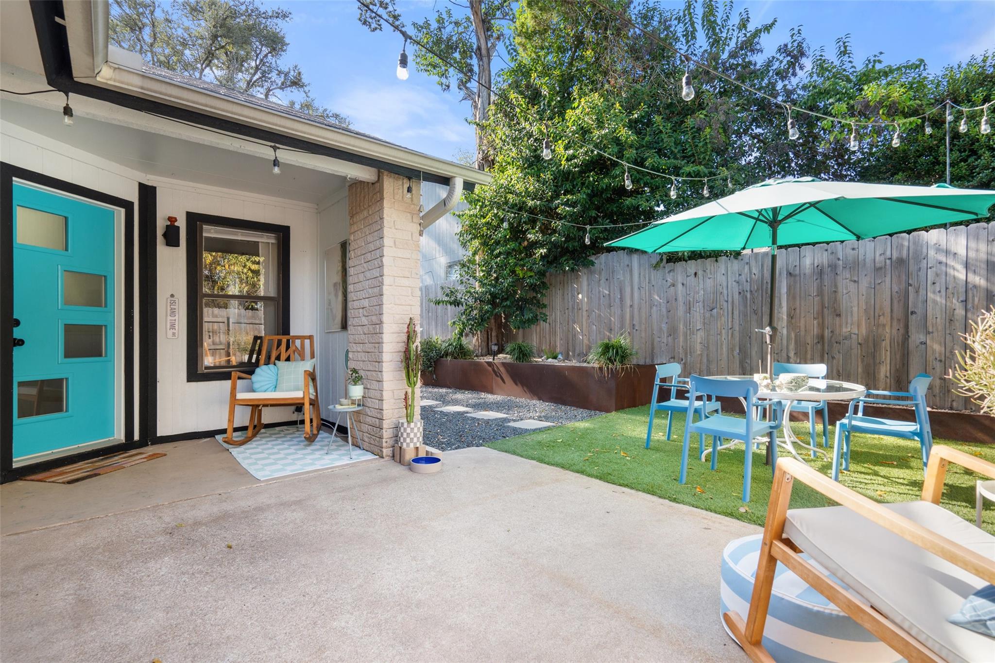 909 Milford Way # B, Austin, TX 78745