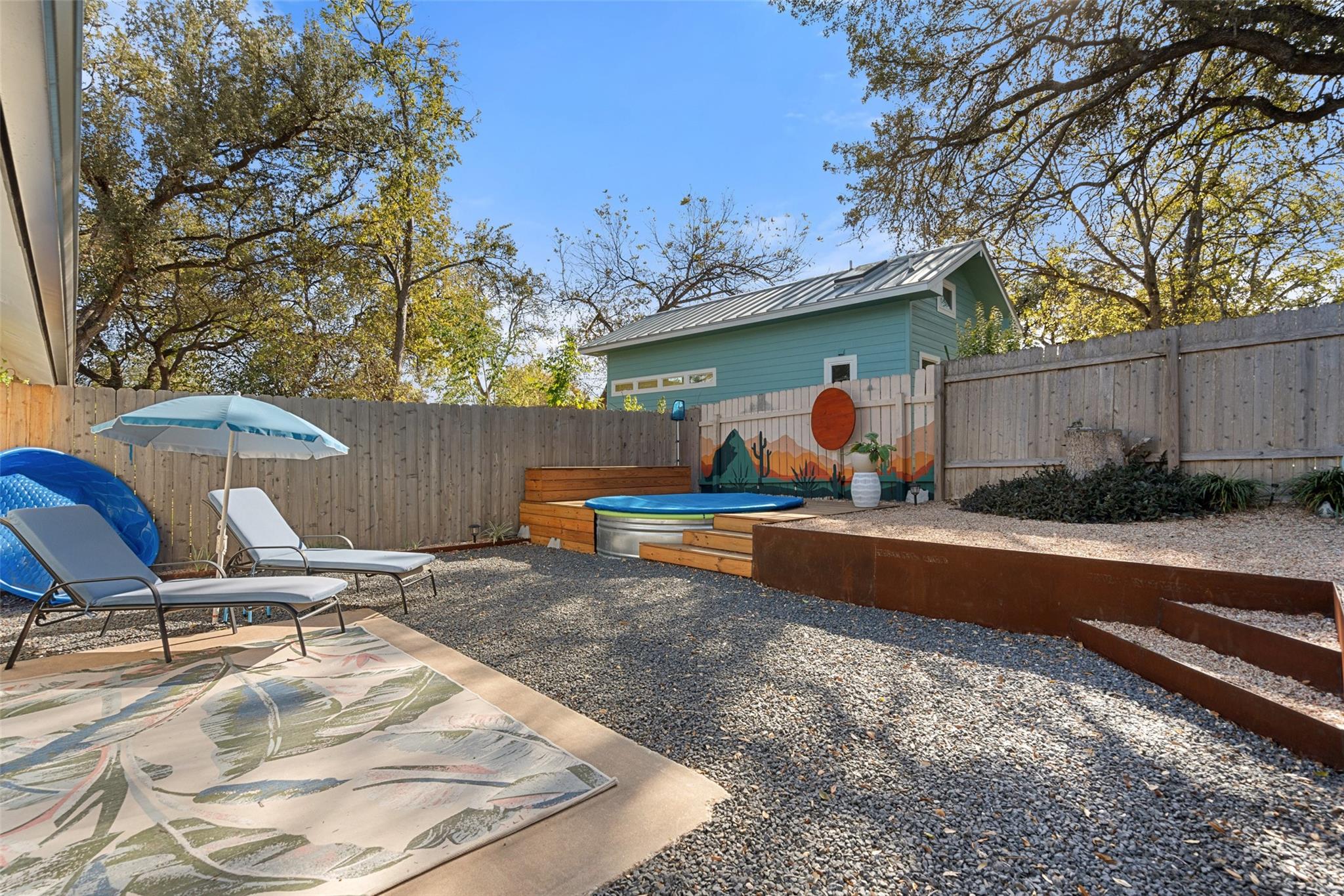 909 Milford Way # B, Austin, TX 78745