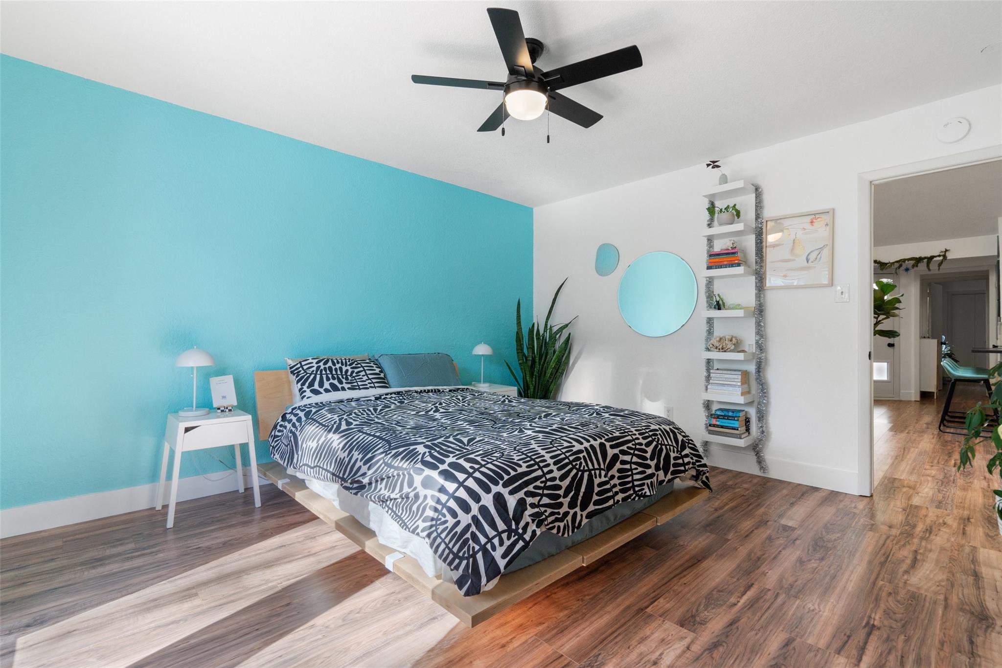 909 Milford Way # B, Austin, TX 78745