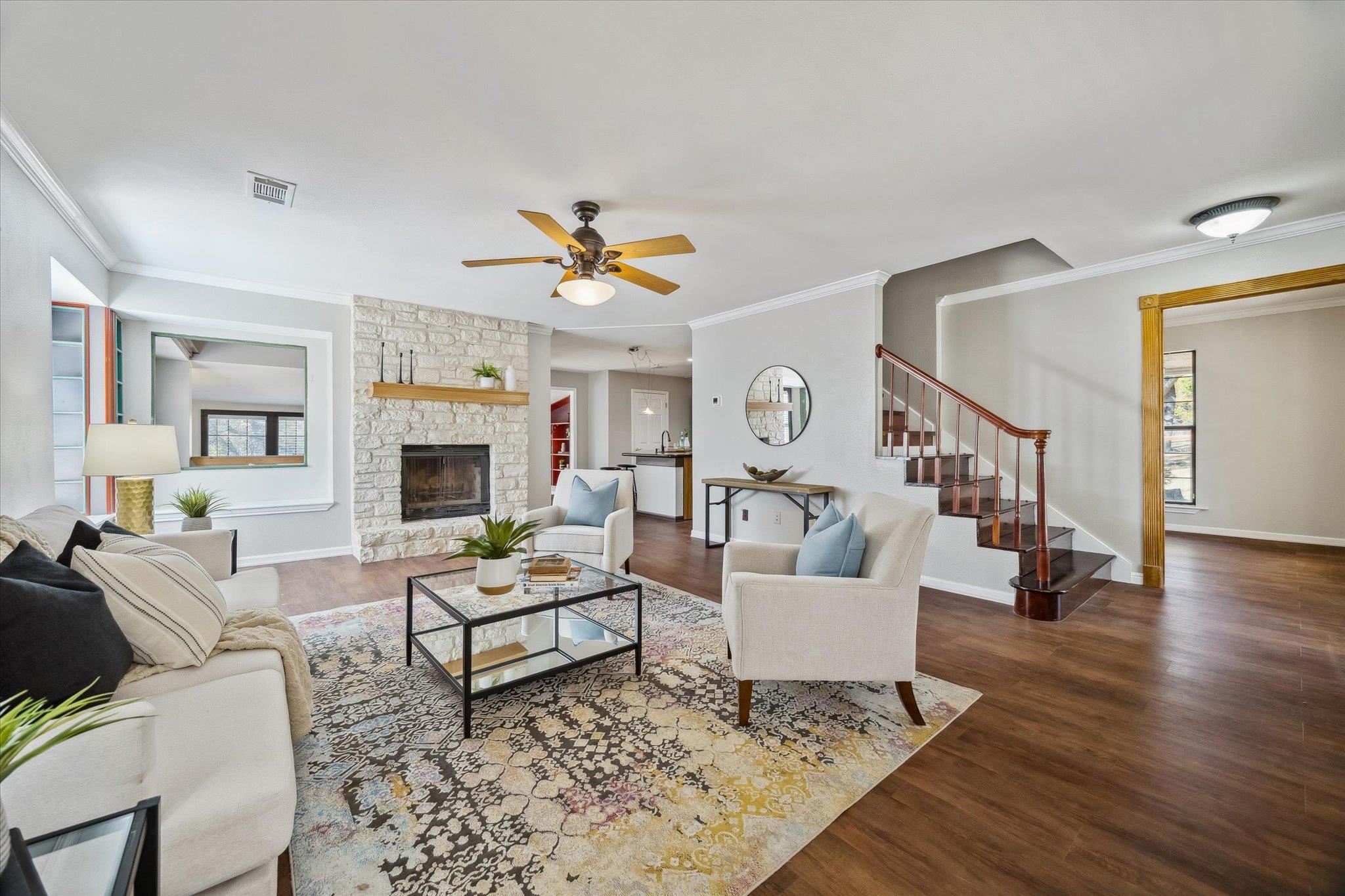 6810 Caudill Ln, Austin, TX 78738