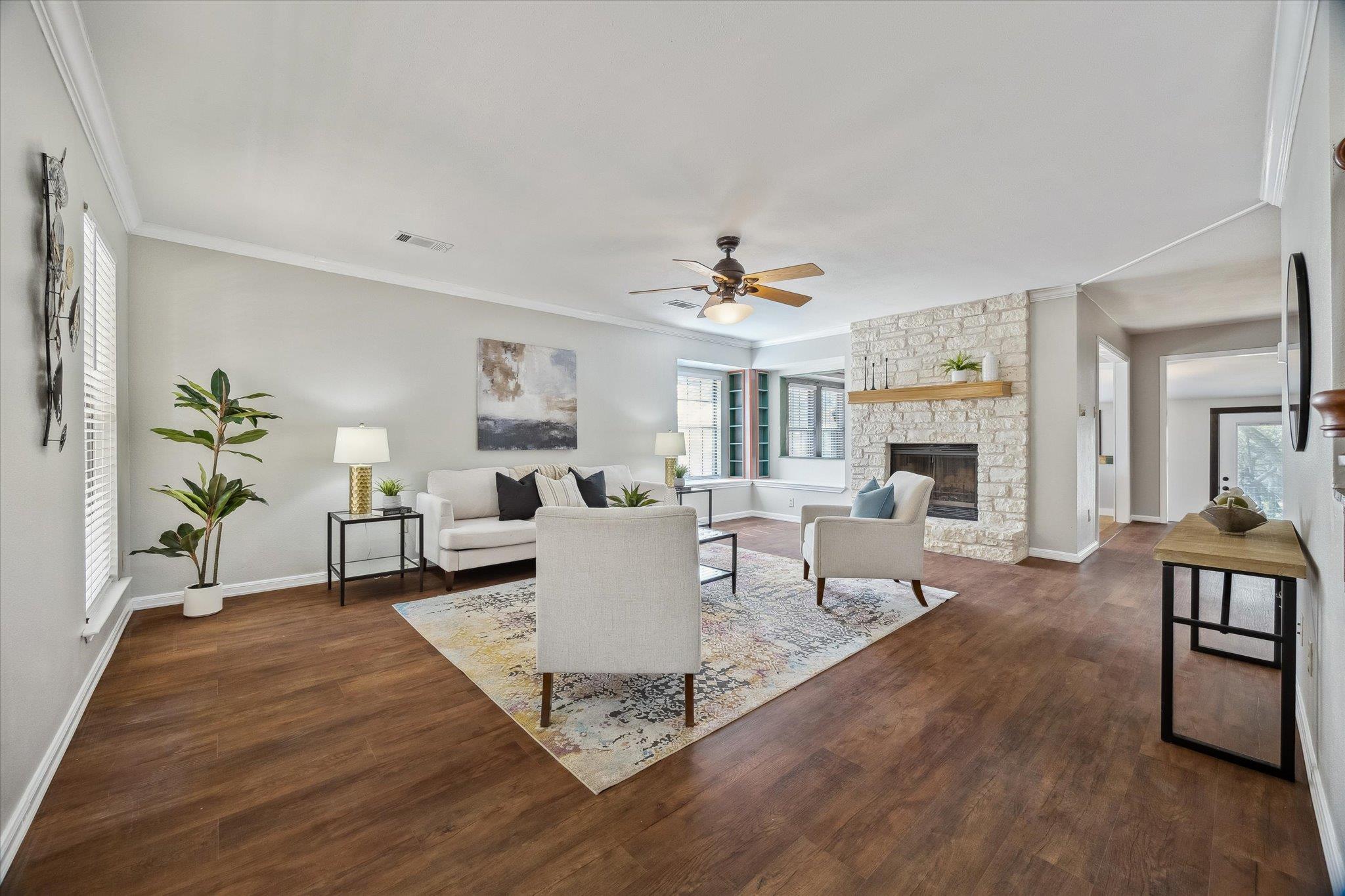 6810 Caudill Ln, Austin, TX 78738