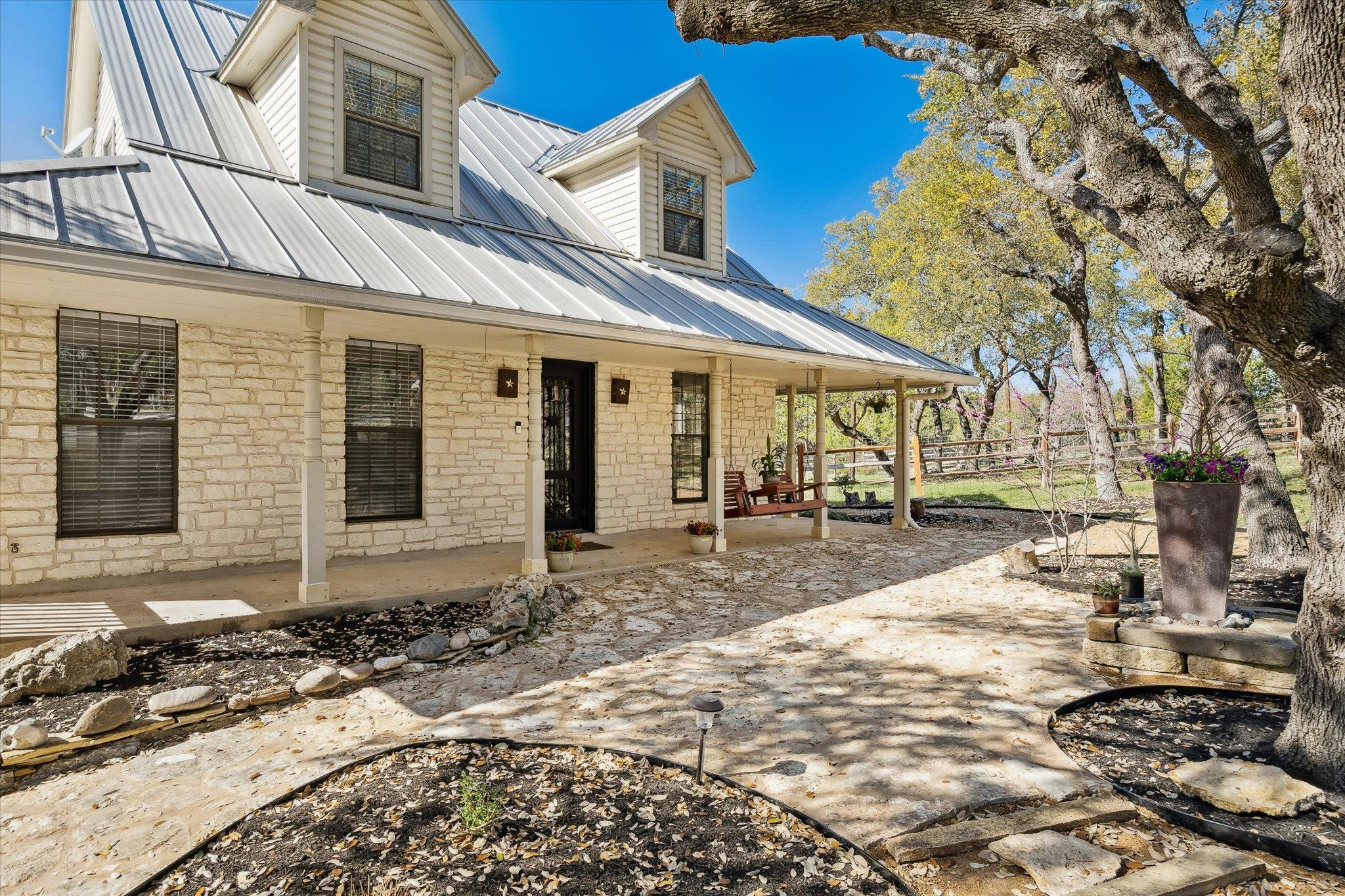 6810 Caudill Ln, Austin, TX 78738