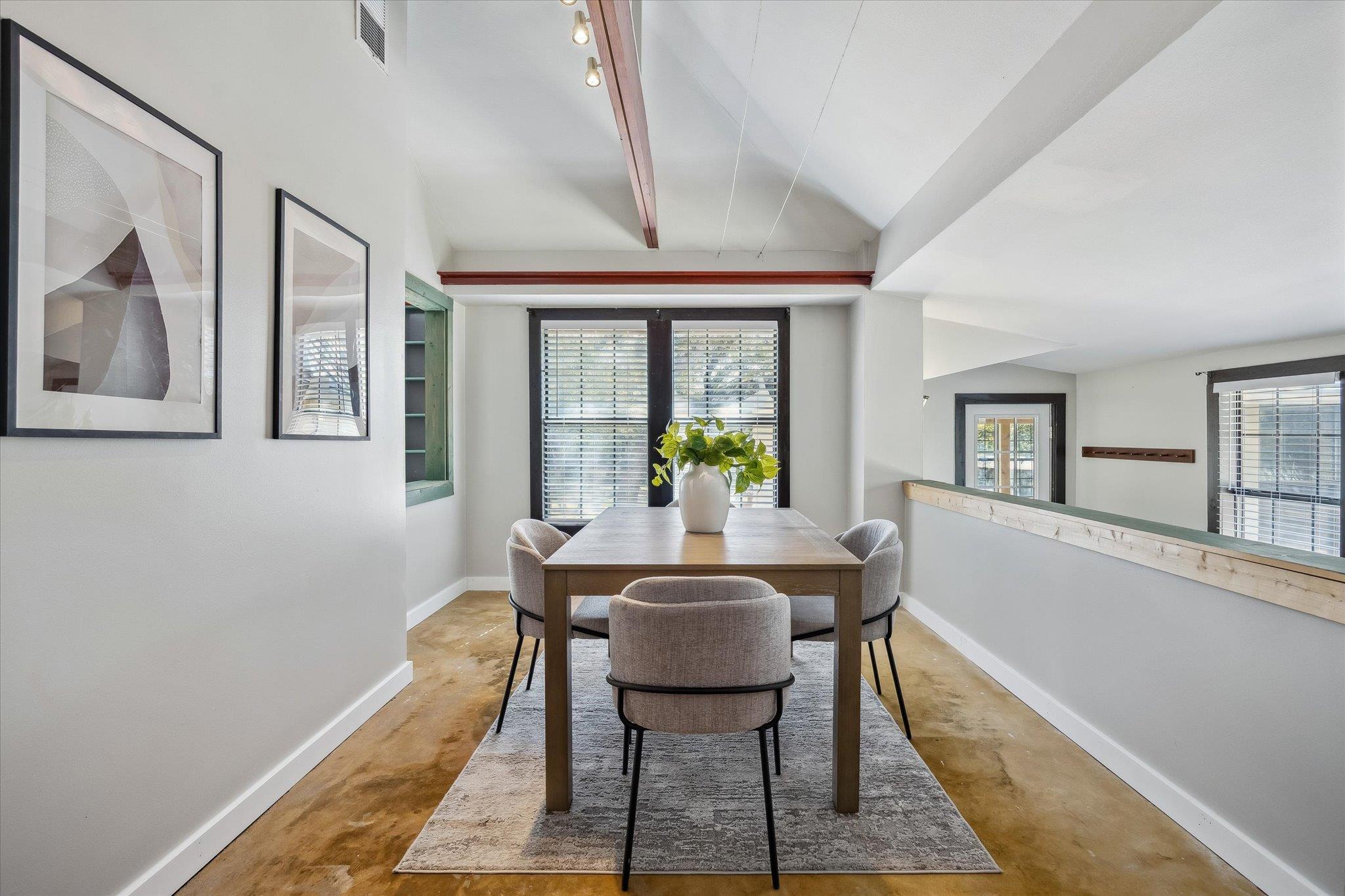 6810 Caudill Ln, Austin, TX 78738