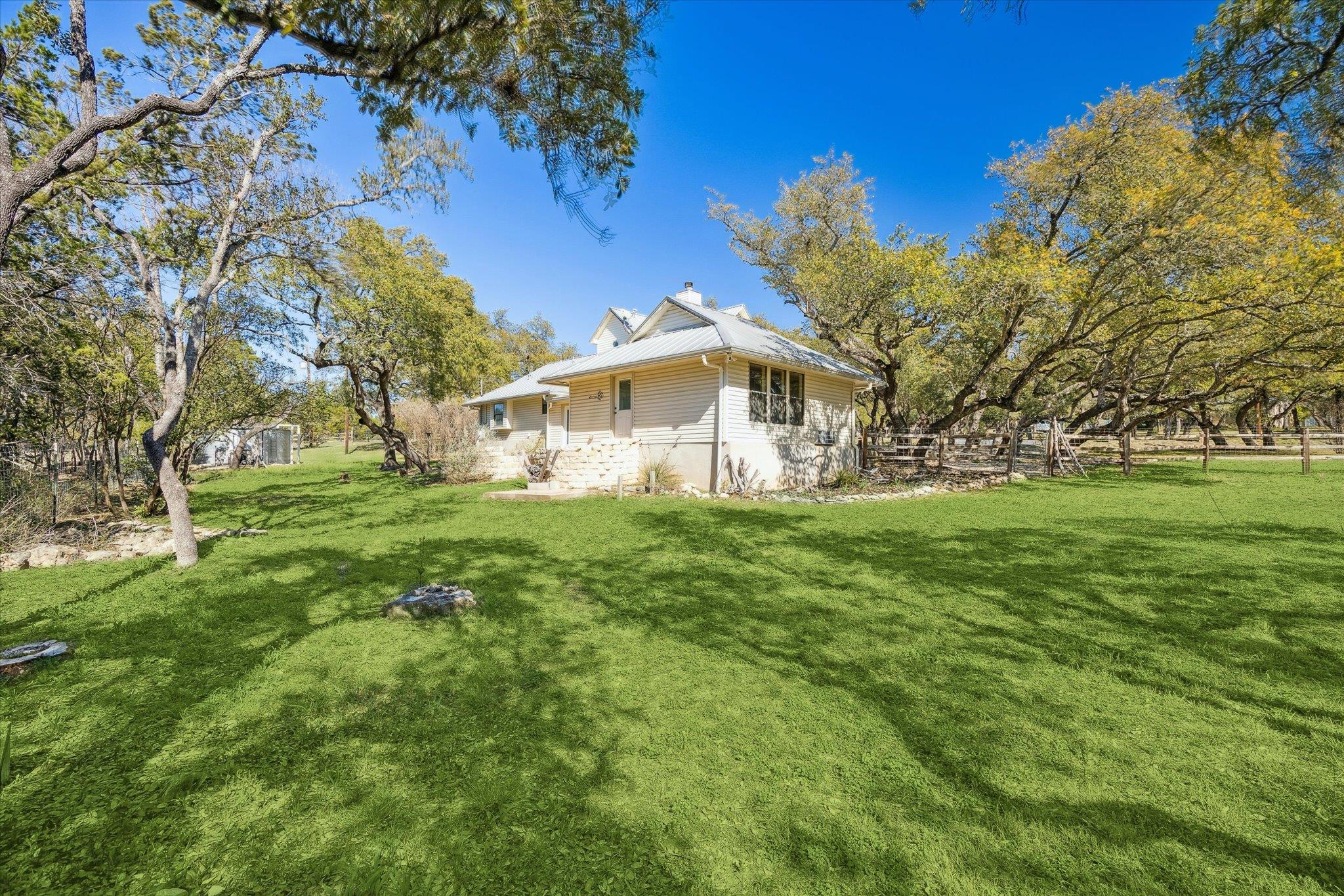 6810 Caudill Ln, Austin, TX 78738