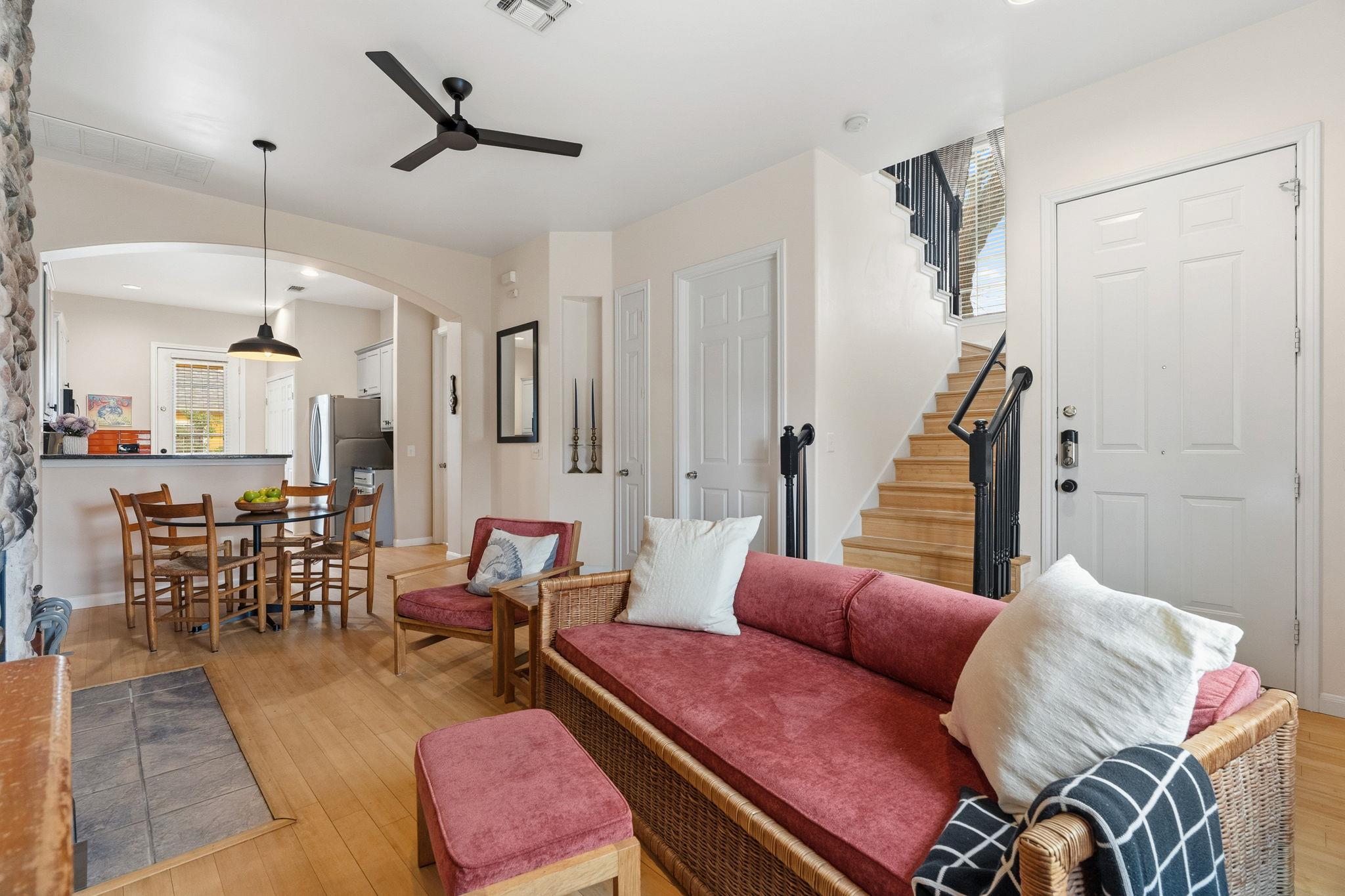 2931 E Martin Luther King Jr Blvd, Austin, TX 78702