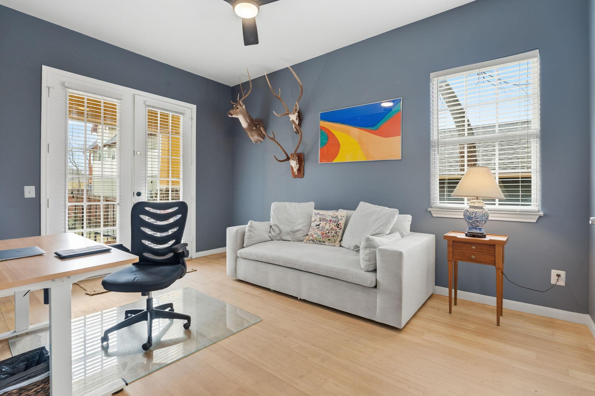 2931 E Martin Luther King Jr Blvd, Austin, TX 78702