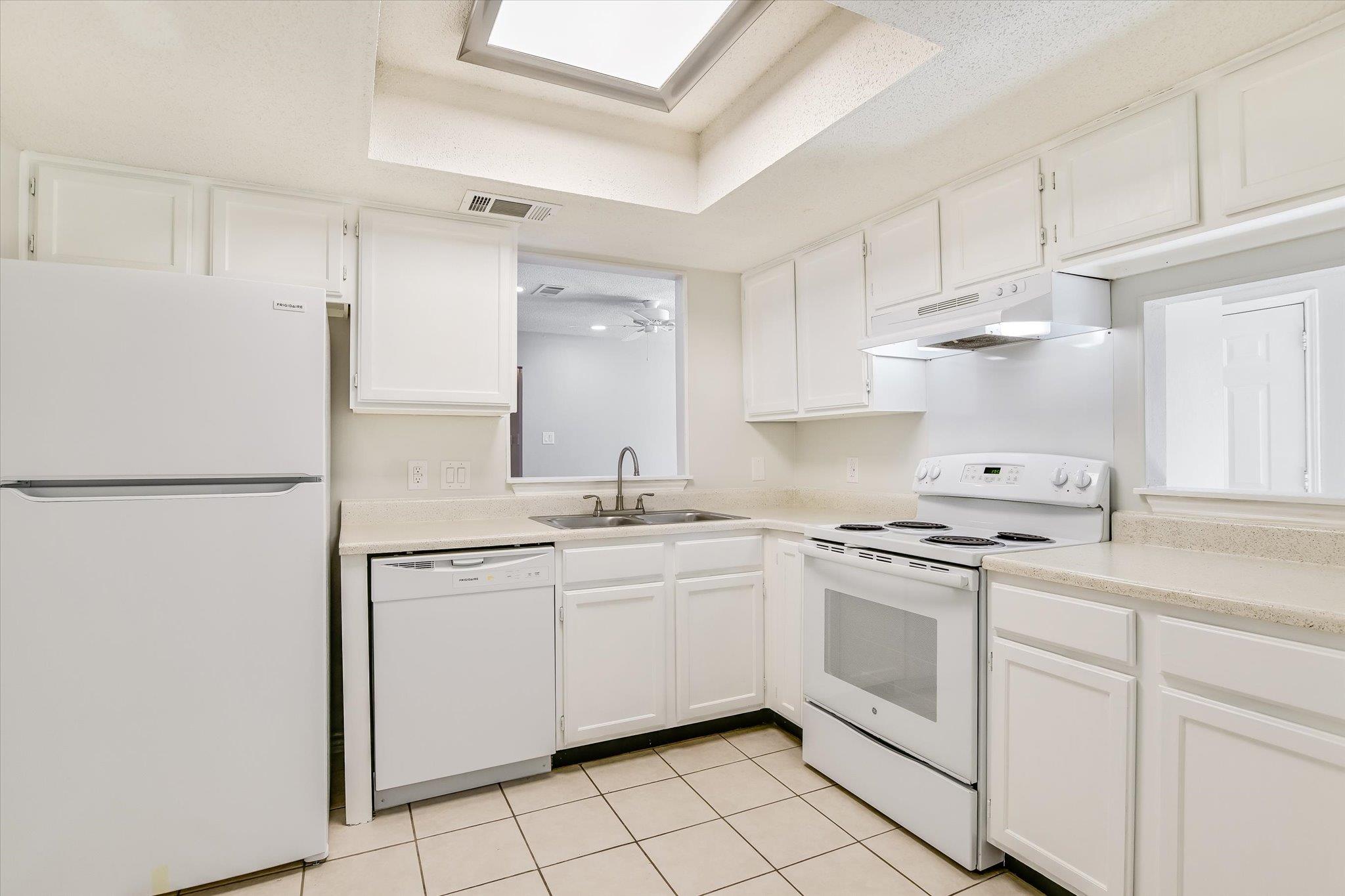 13401 Saddlebrook Trl, Austin, TX 78729