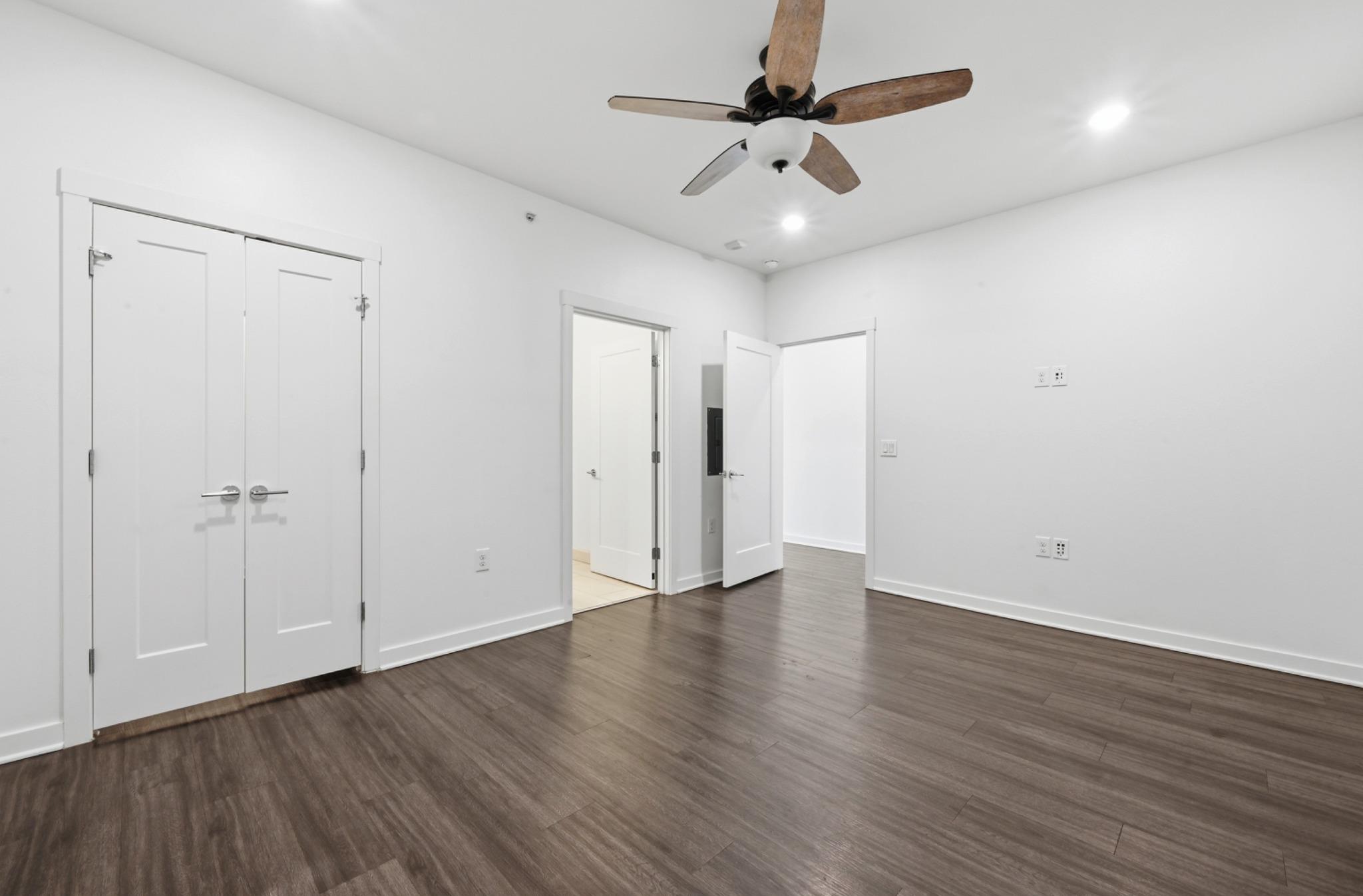 4361 S Congress Ave # 526, Austin, TX 78745