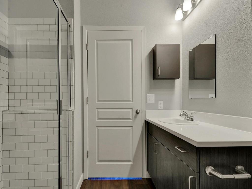 2822 Rio Grande St # 201, Austin, TX 78705