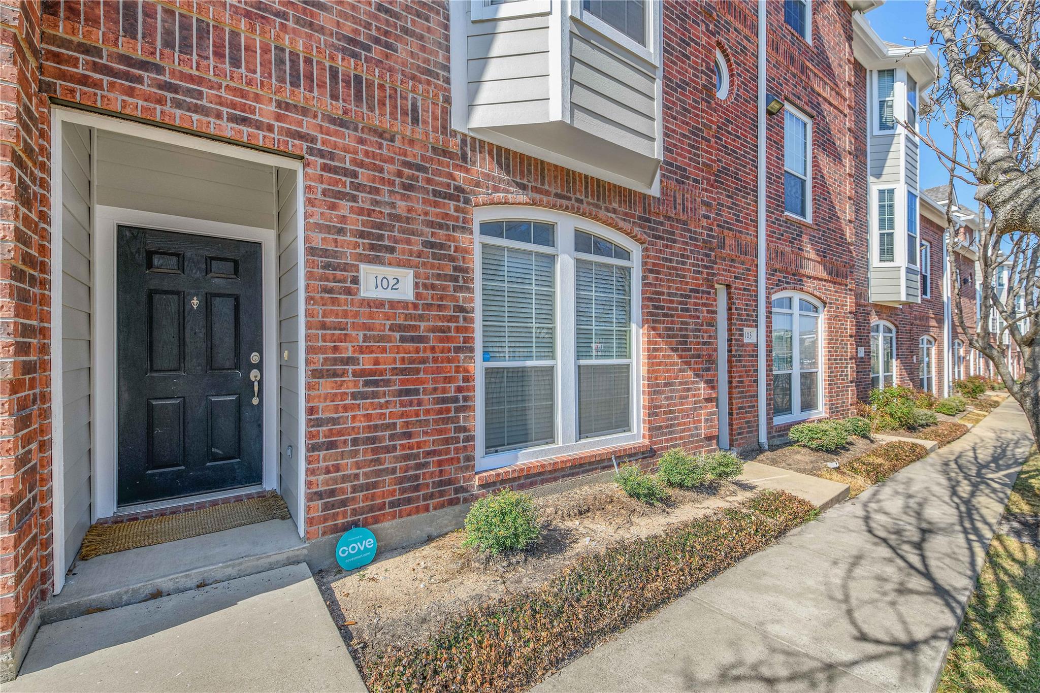 305 Holleman Dr E # 102, College Station, TX 77840
