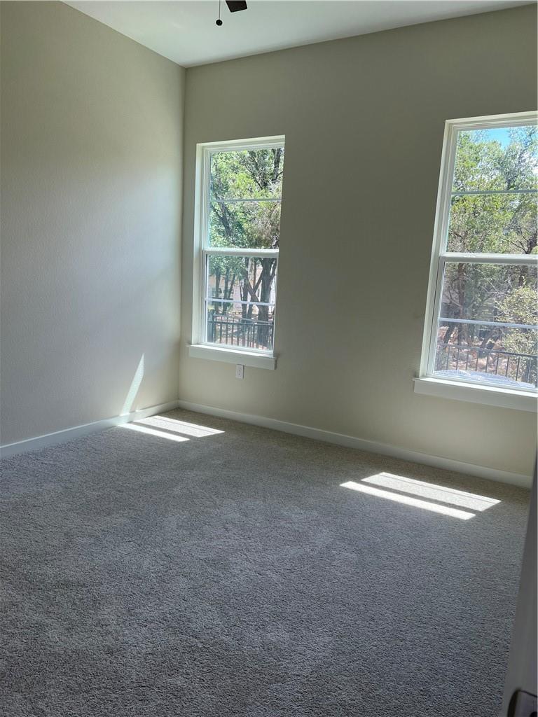 12001 Vista Parke Dr SW # 204, Austin, TX 78726