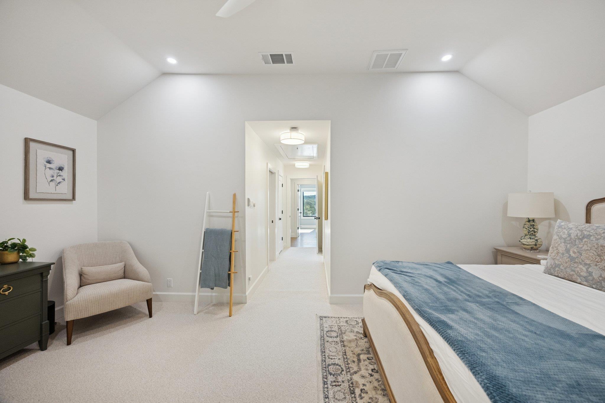 1024 Hidden Hills Dr, Dripping Springs, TX 78620