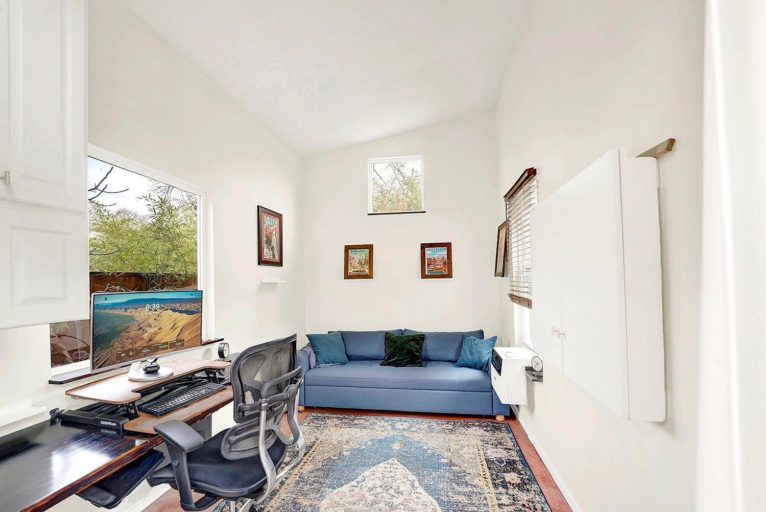 117 S Wilson St, San Marcos, TX 78666