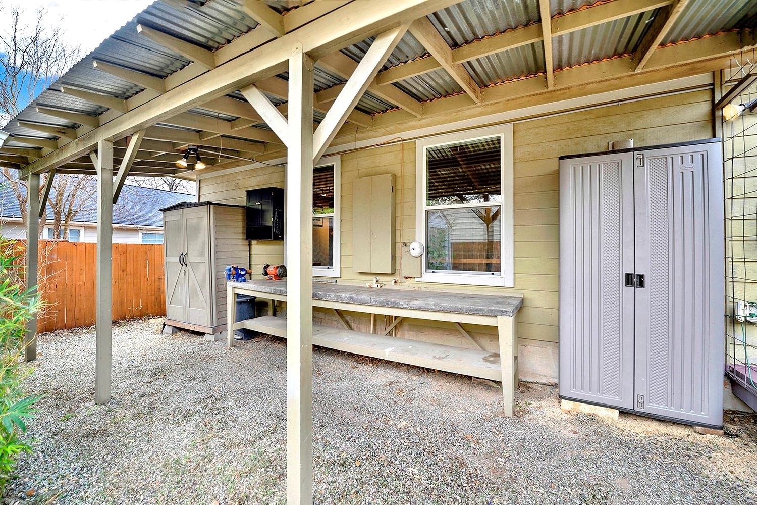 117 S Wilson St, San Marcos, TX 78666