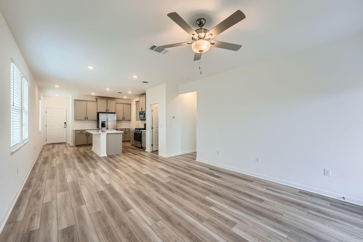 14008 Ausarina Trce, Del Valle, TX 78617