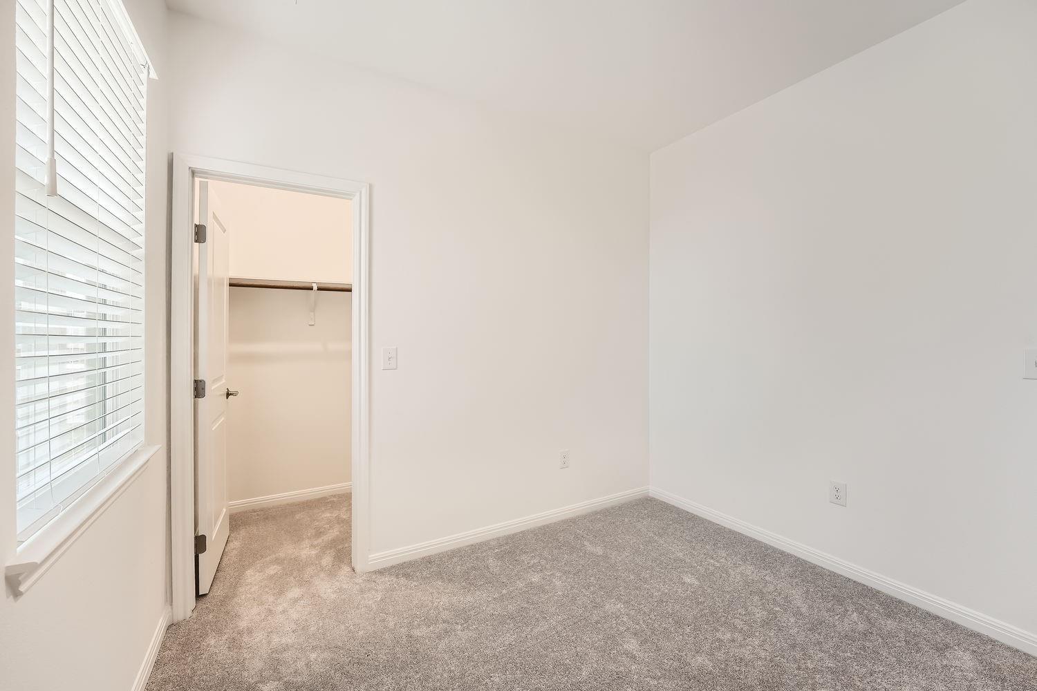 14008 Ausarina Trce, Del Valle, TX 78617