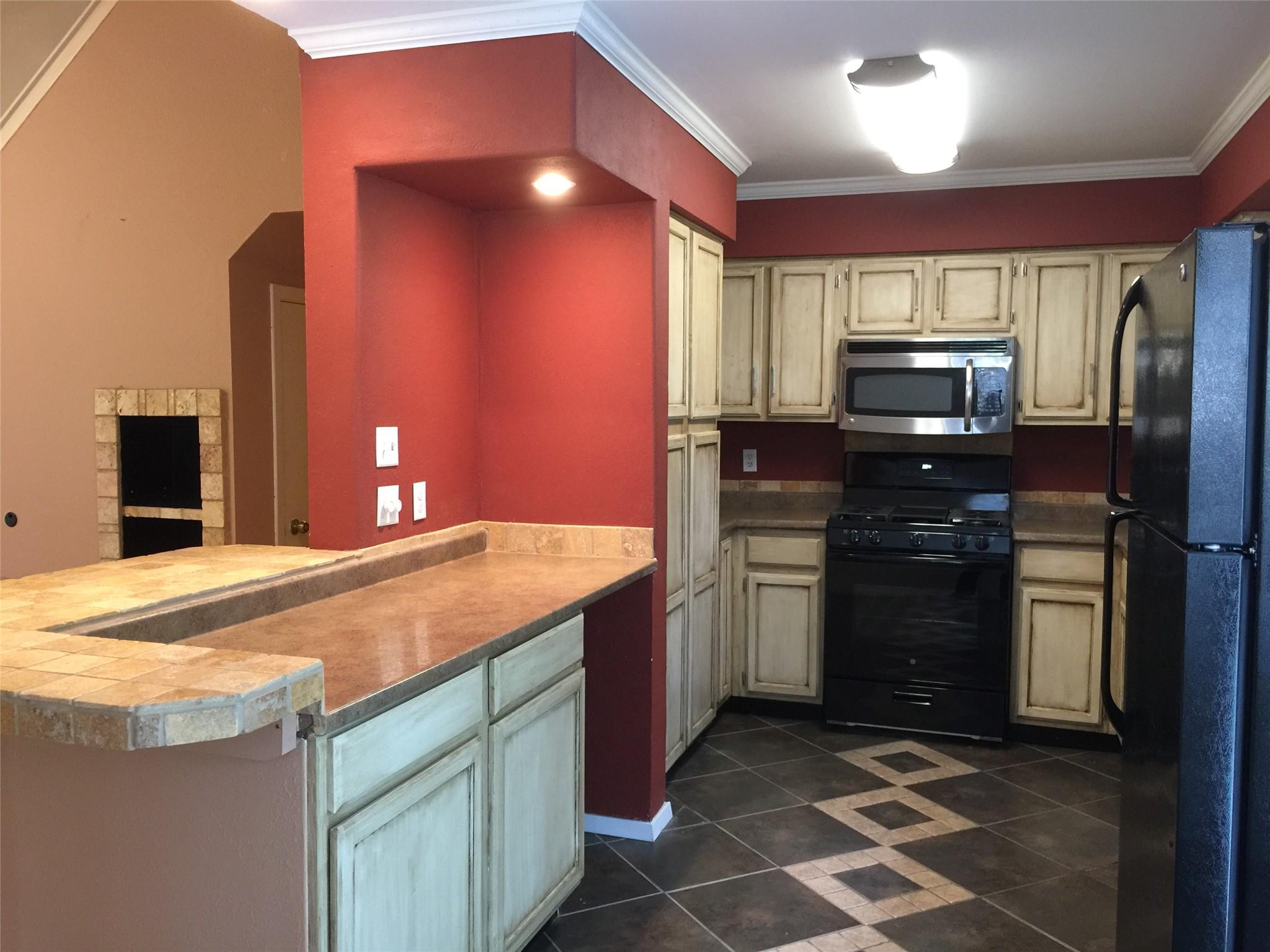 718 Decker Prairie Dr, Austin, TX 78748