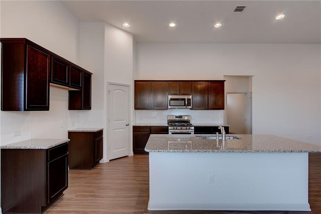 18521 Urbano Dr, Pflugerville, TX 78660