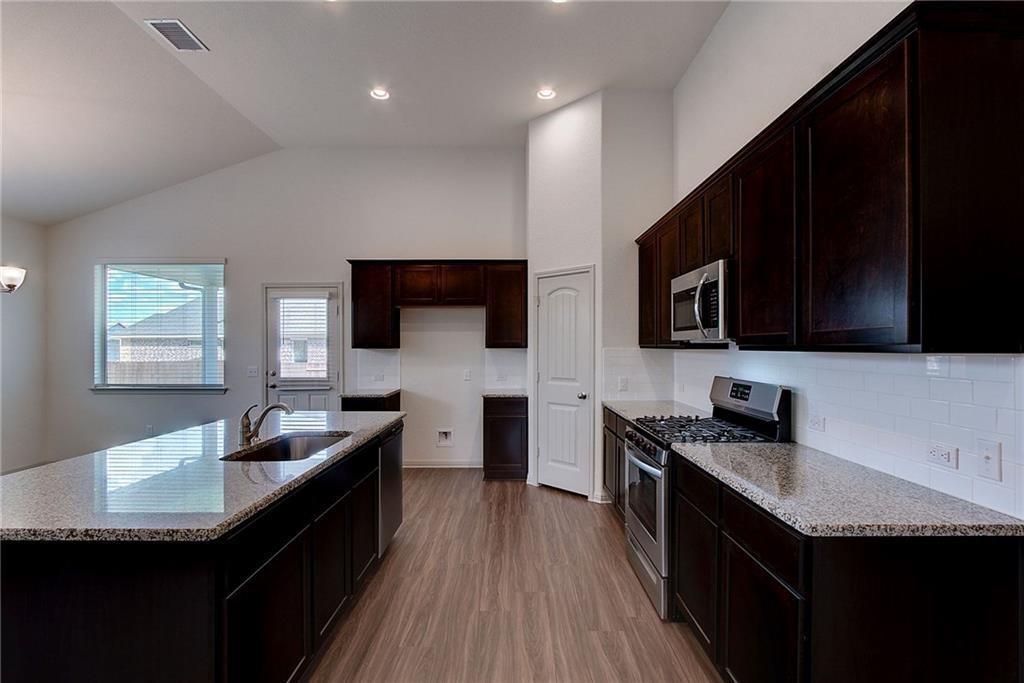 18521 Urbano Dr, Pflugerville, TX 78660