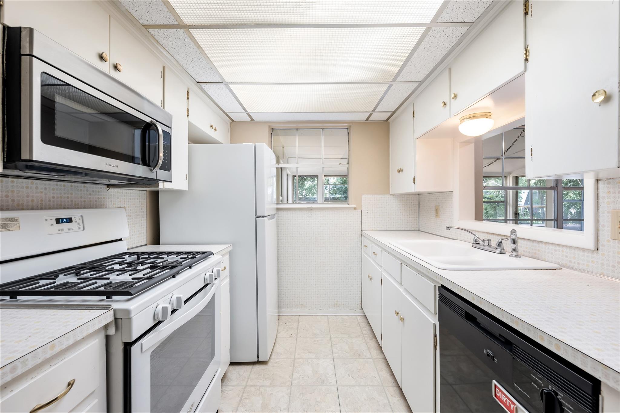 6704 Dubuque Ln, Austin, TX 78723