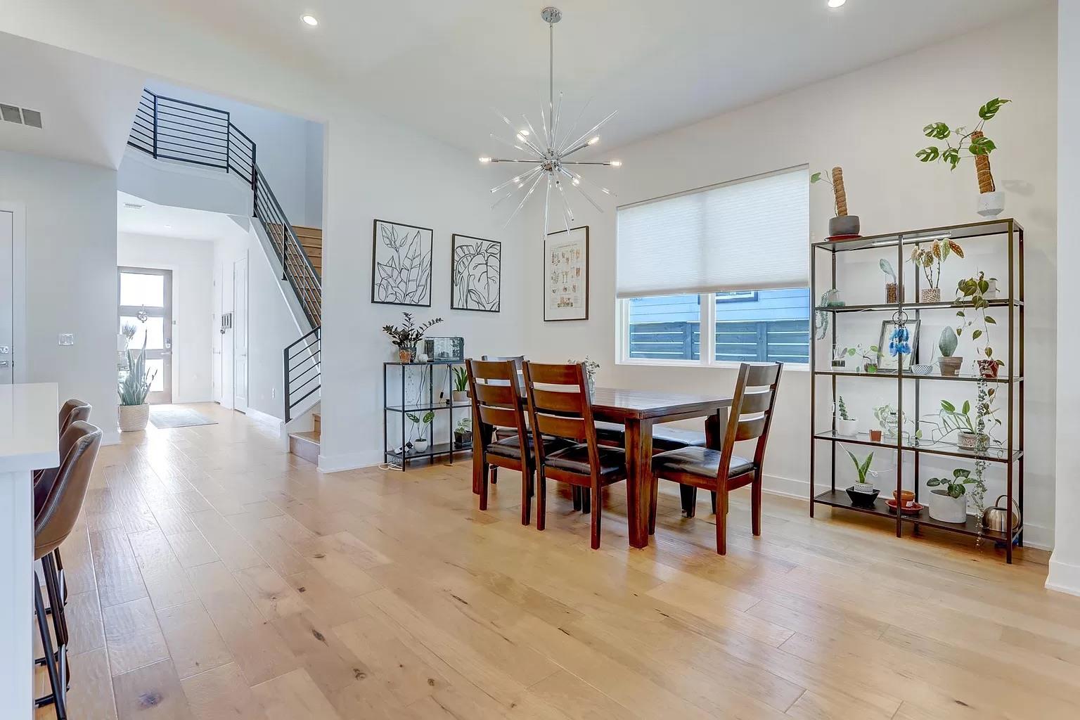 7008 Zachary Dr, Austin, TX 78724