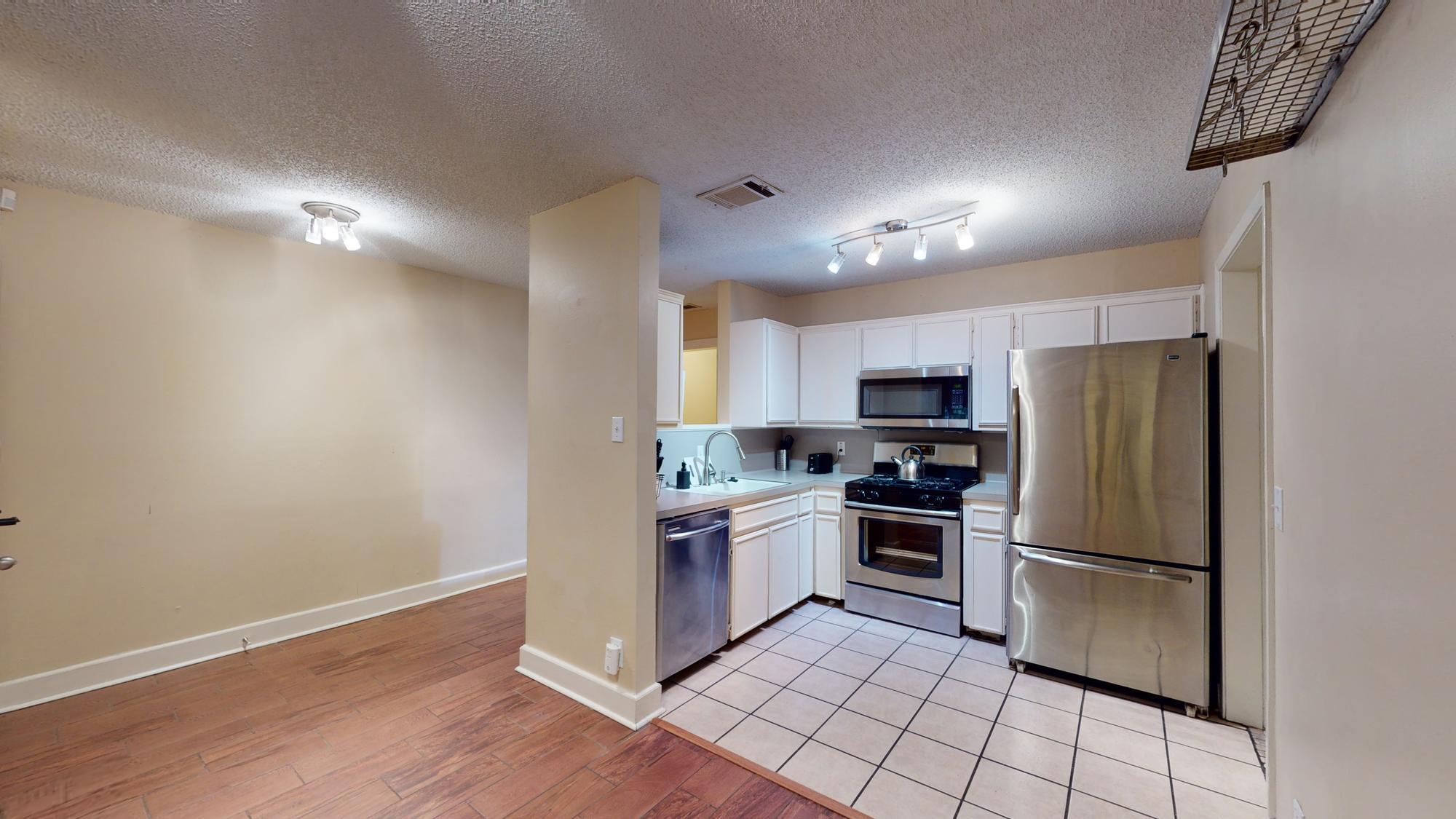 9104 Quail Creek Dr # A, Austin, TX 78758