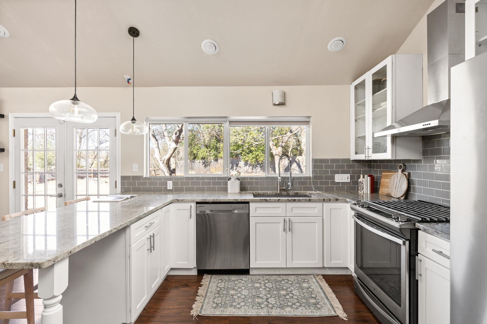 6502 Highpoint Cv, Austin, TX 78723