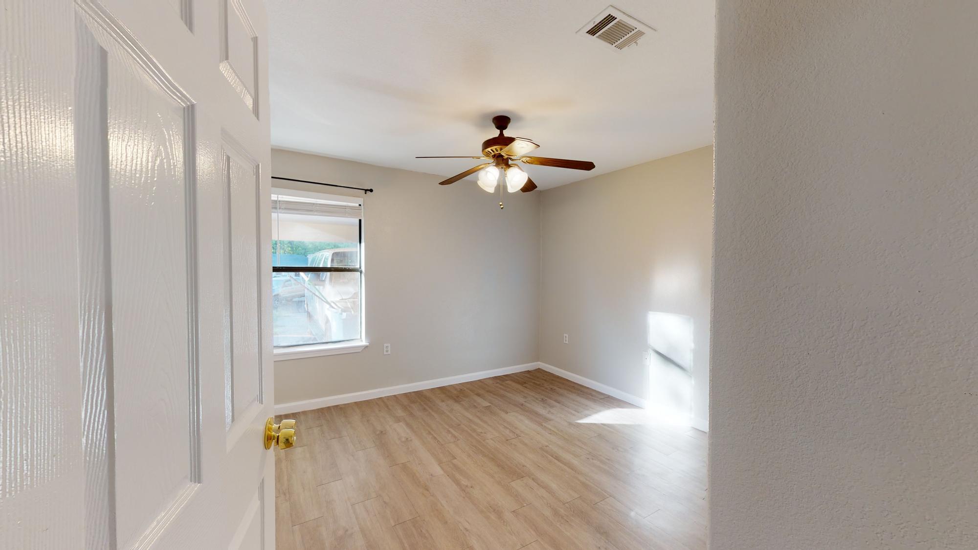 5105 Spruce Cv # B, Austin, TX 78744