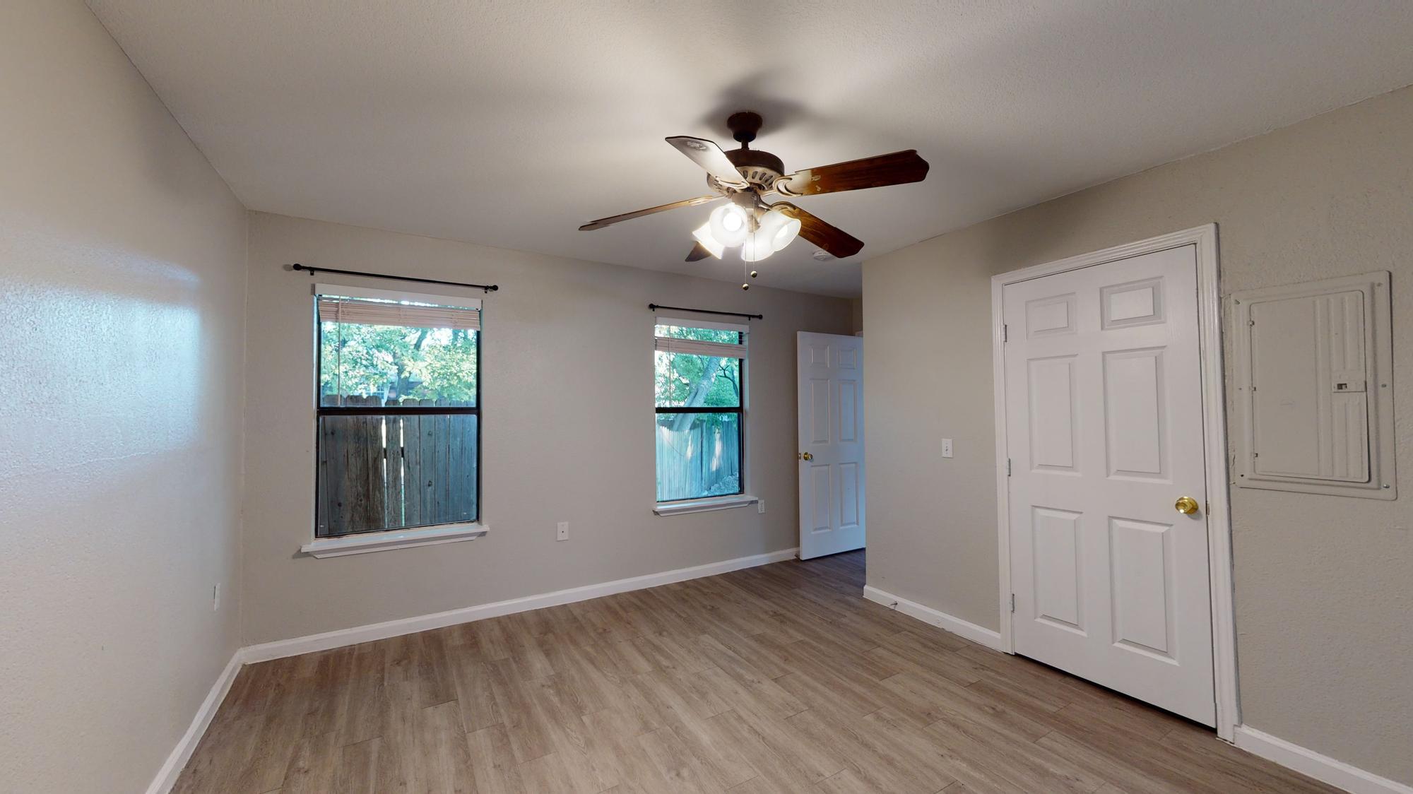 5105 Spruce Cv # B, Austin, TX 78744