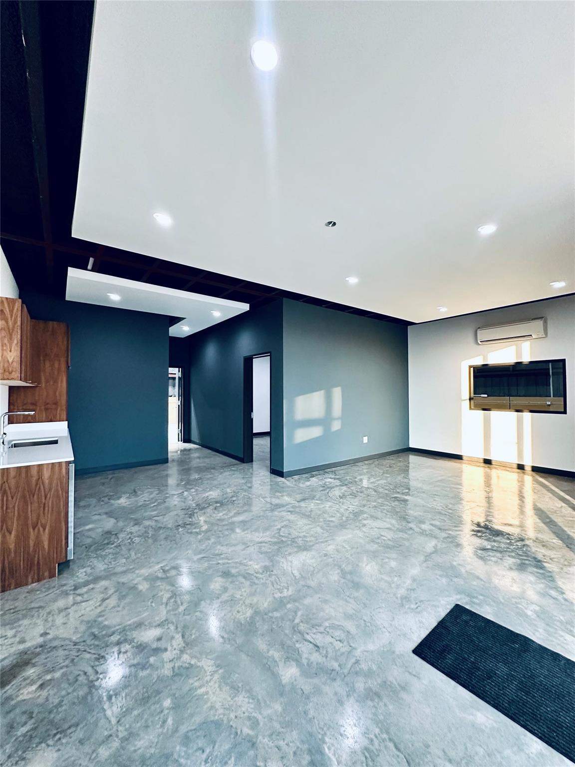 4272 FM 2484 # Bldg 1 Unit B, Salado, TX 76571