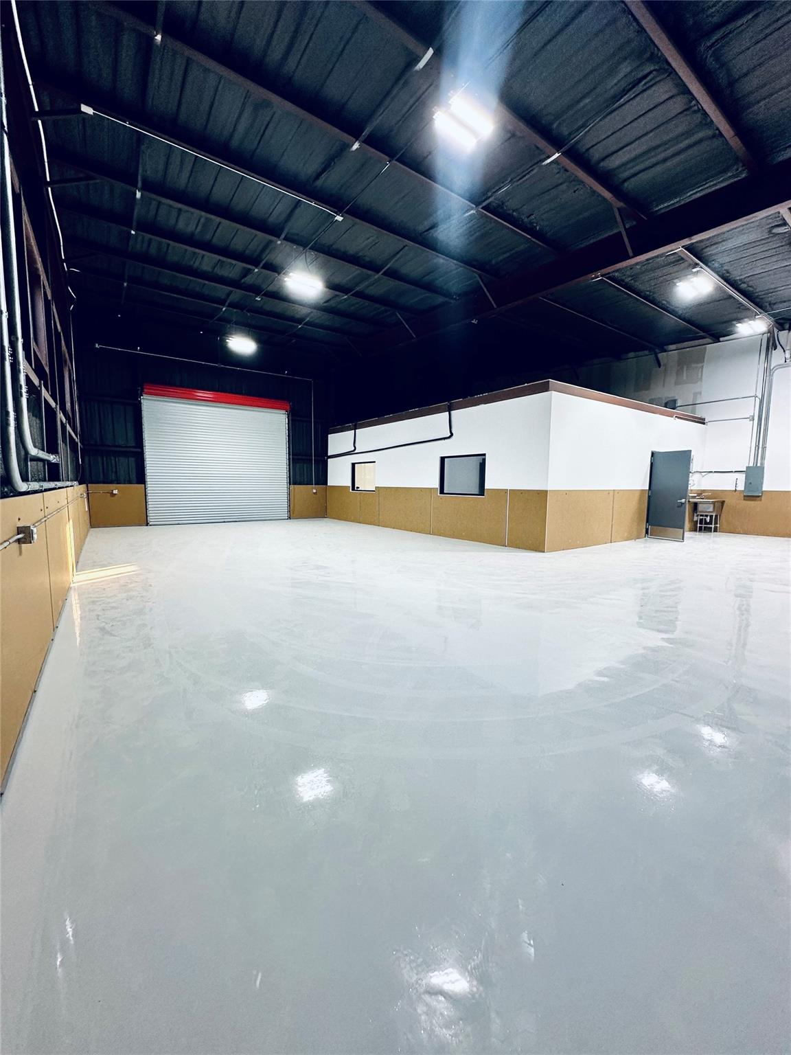 4272 FM 2484 # Bldg 1 Unit B, Salado, TX 76571