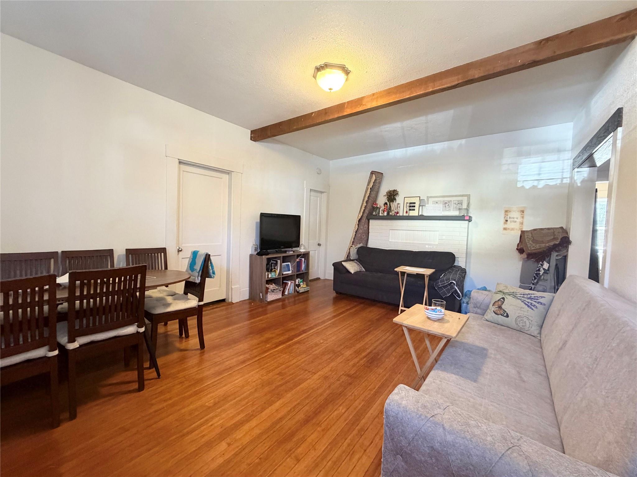 407 W 35th St # A, Austin, TX 78705