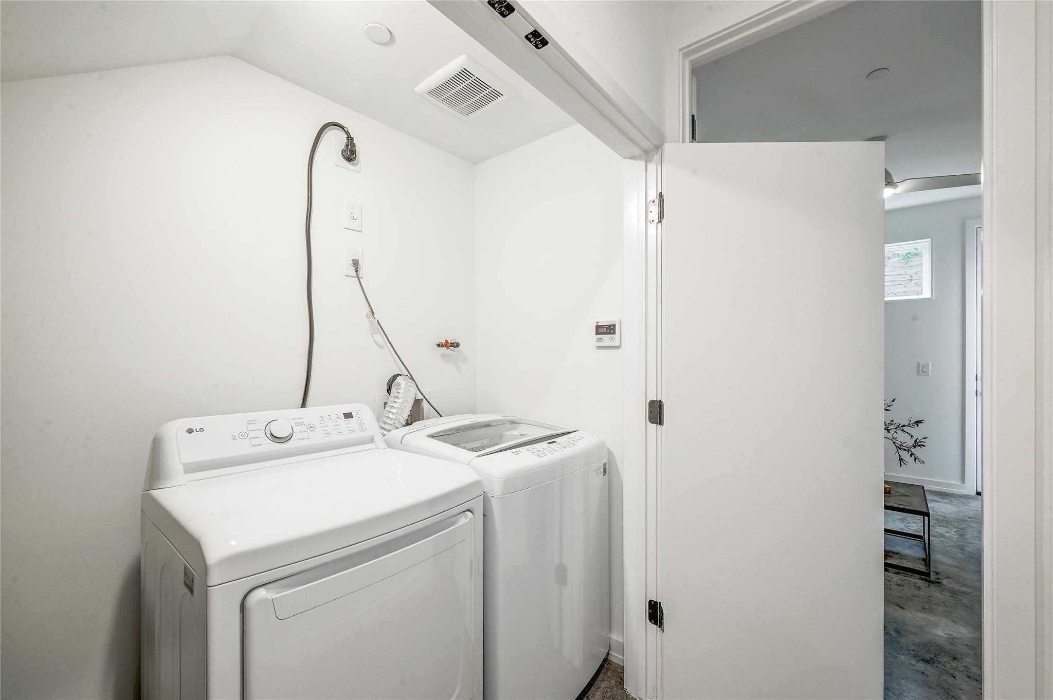 410 W Alpine Rd # 7, Austin, TX 78704