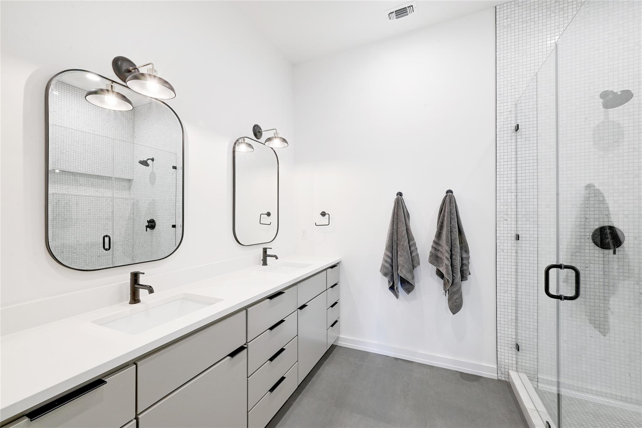 410 W Alpine Rd # 7, Austin, TX 78704