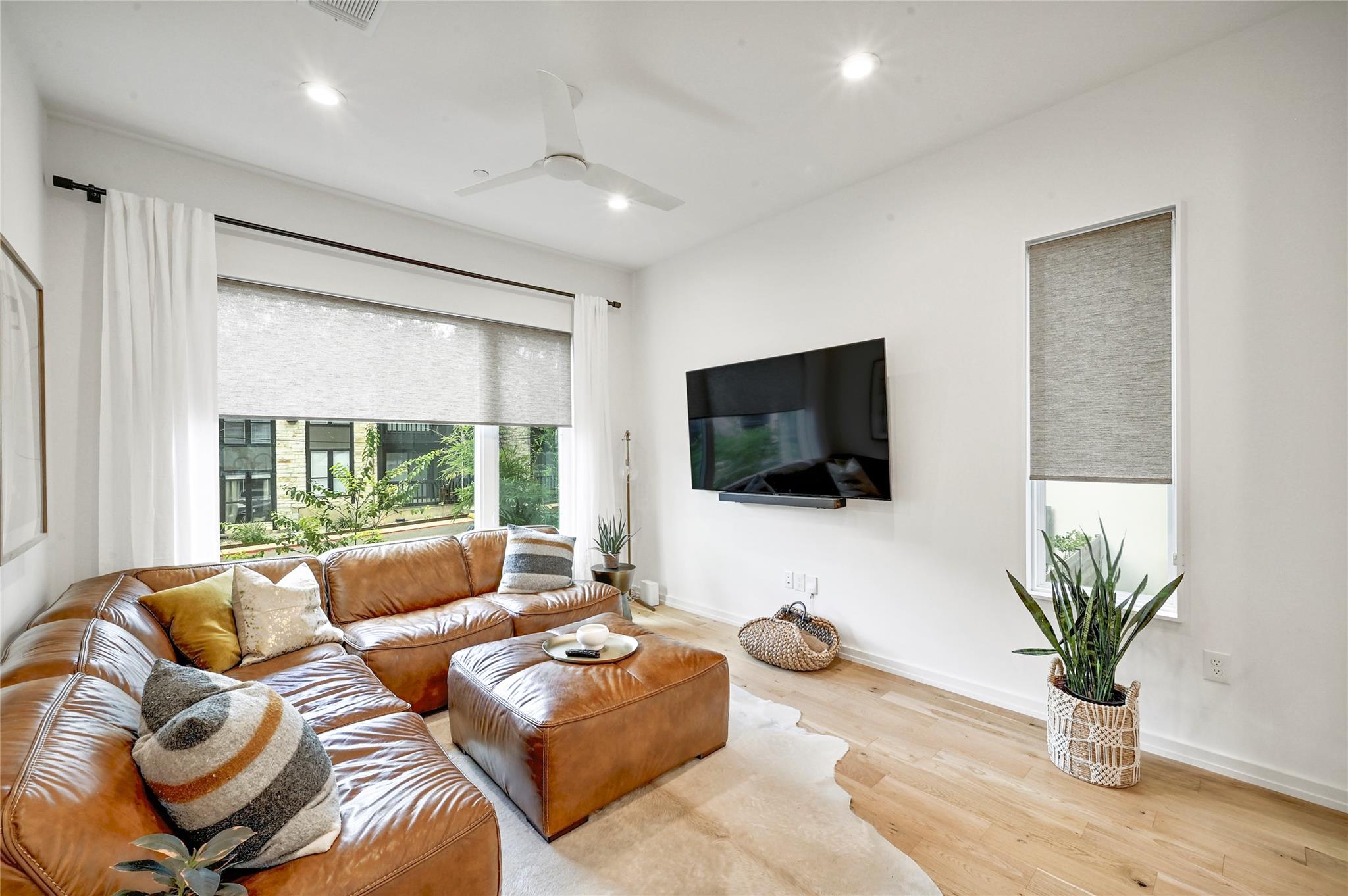 410 W Alpine Rd # 7, Austin, TX 78704