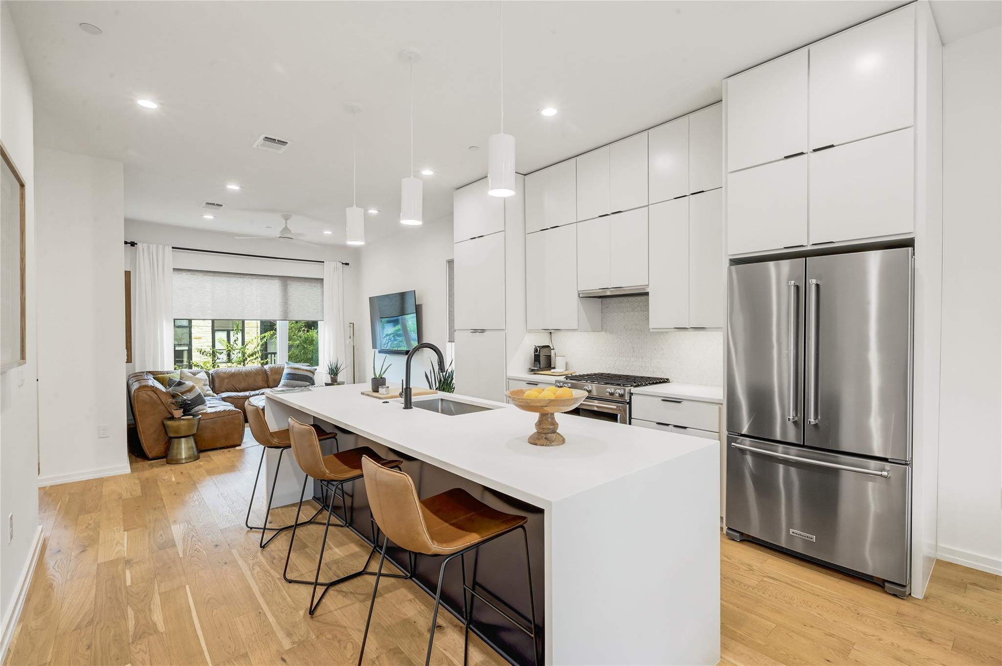 410 W Alpine Rd # 7, Austin, TX 78704