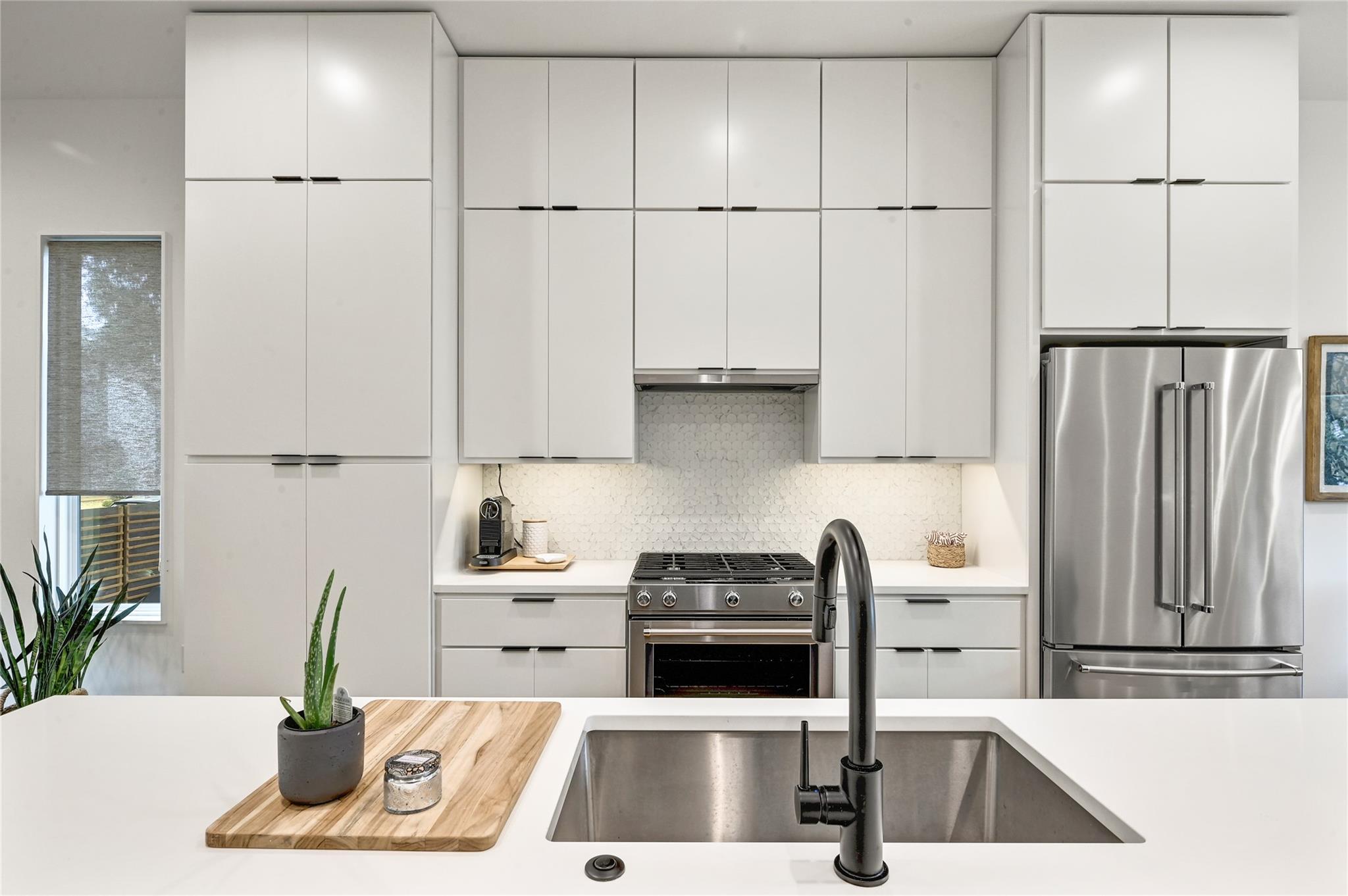 410 W Alpine Rd # 7, Austin, TX 78704