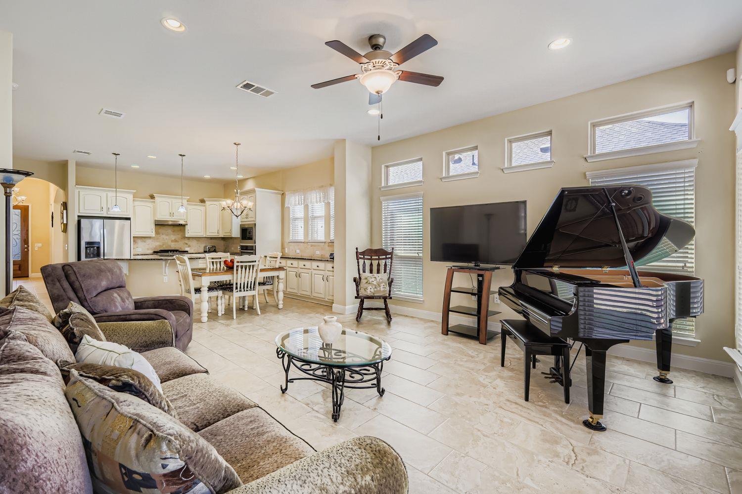 9508 Alex Ln, Austin, TX 78748