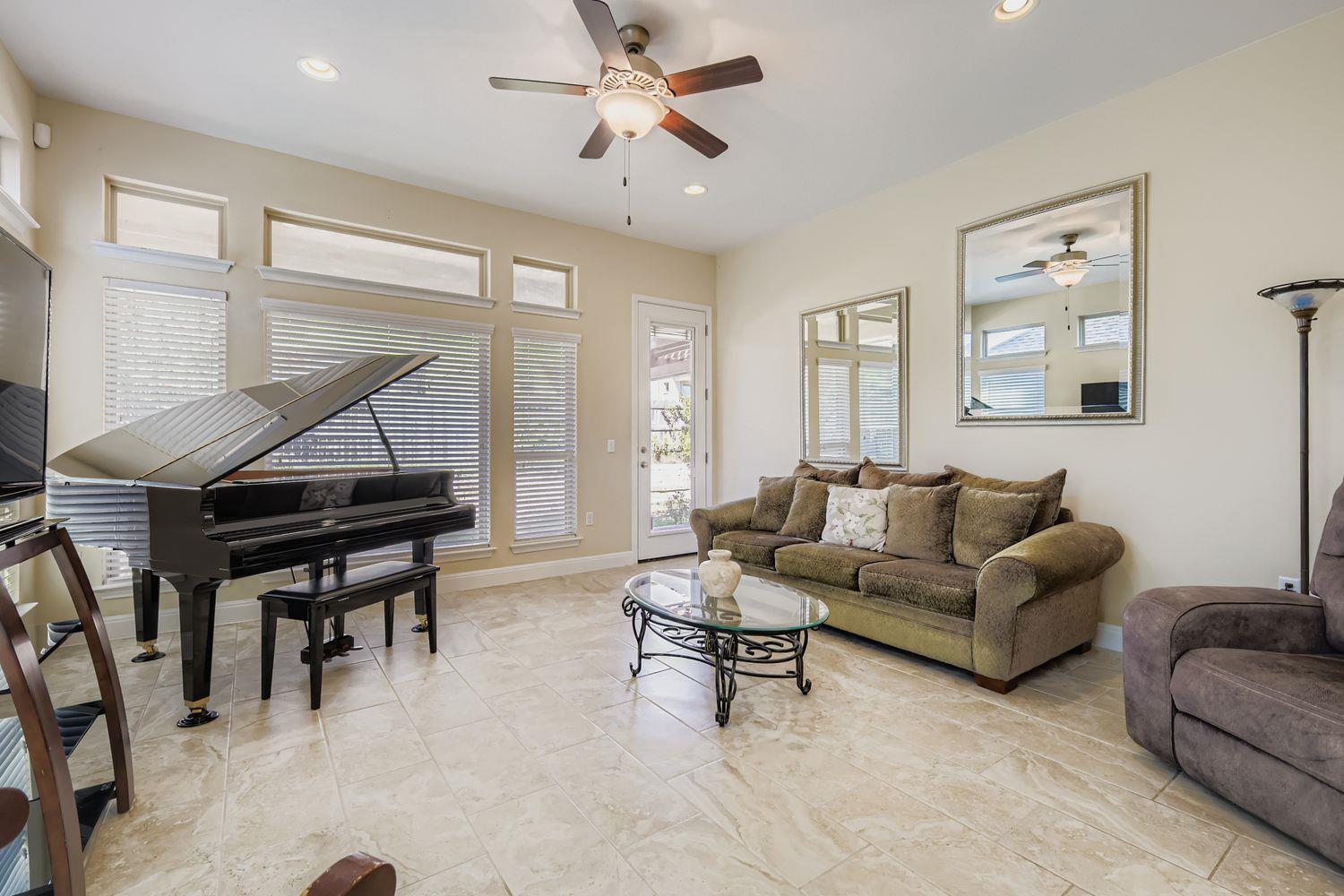 9508 Alex Ln, Austin, TX 78748