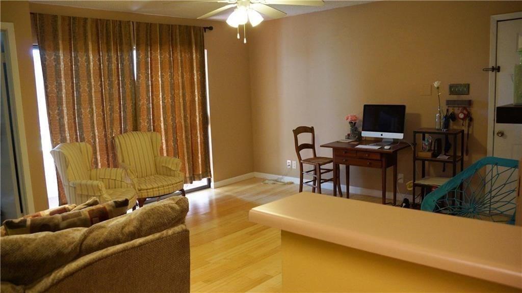 3115 HELMS St # 304, Austin, TX 78705