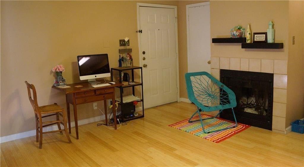 3115 HELMS St # 304, Austin, TX 78705