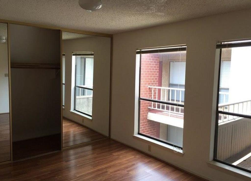 3115 HELMS St # 304, Austin, TX 78705