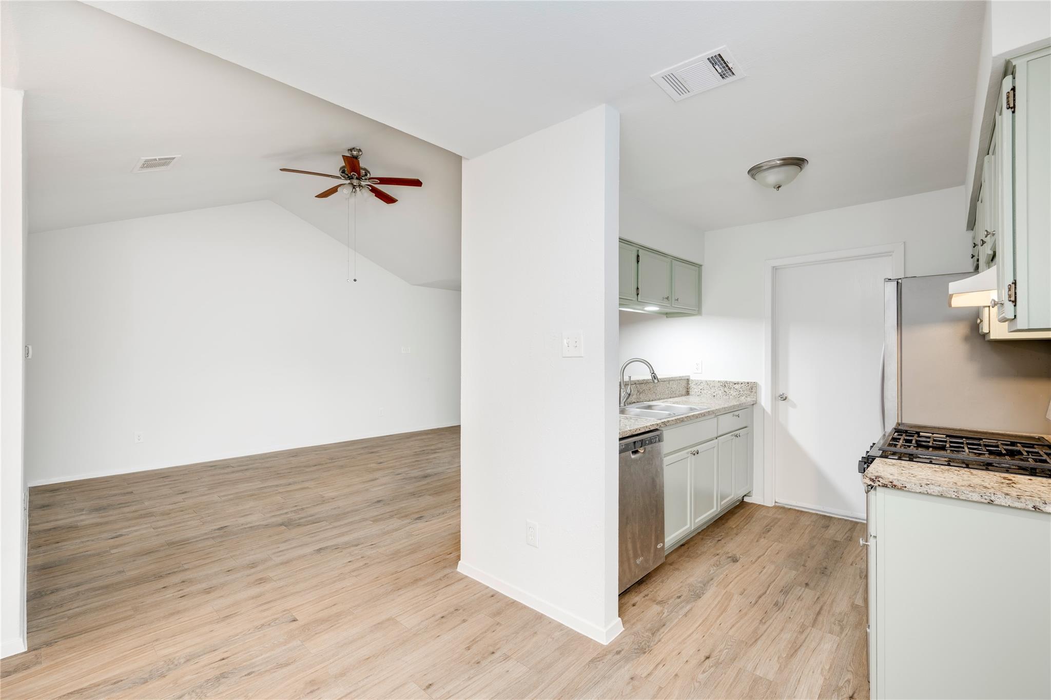 6210 Buffalo Pass # B, Austin, TX 78745