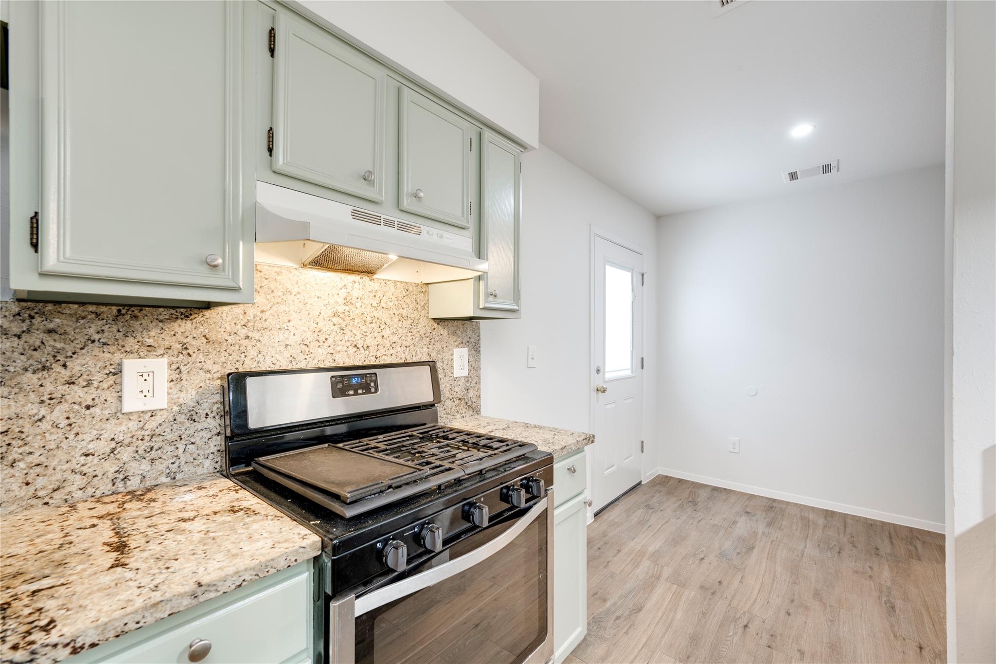 6210 Buffalo Pass # B, Austin, TX 78745