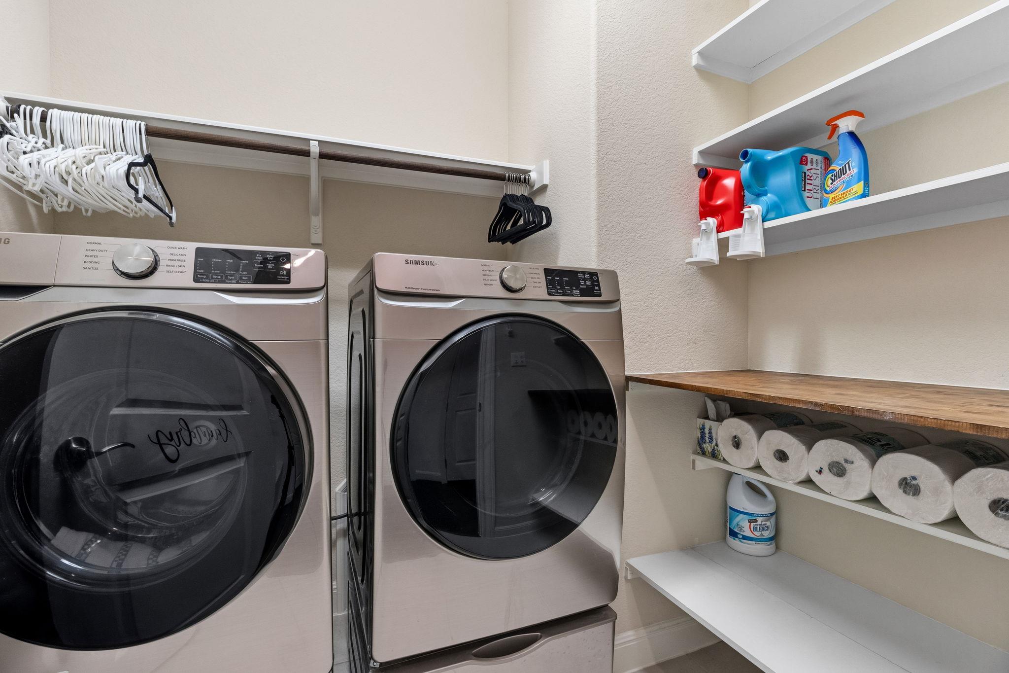 213 Garden Gate Ln, Liberty Hill, TX 78642