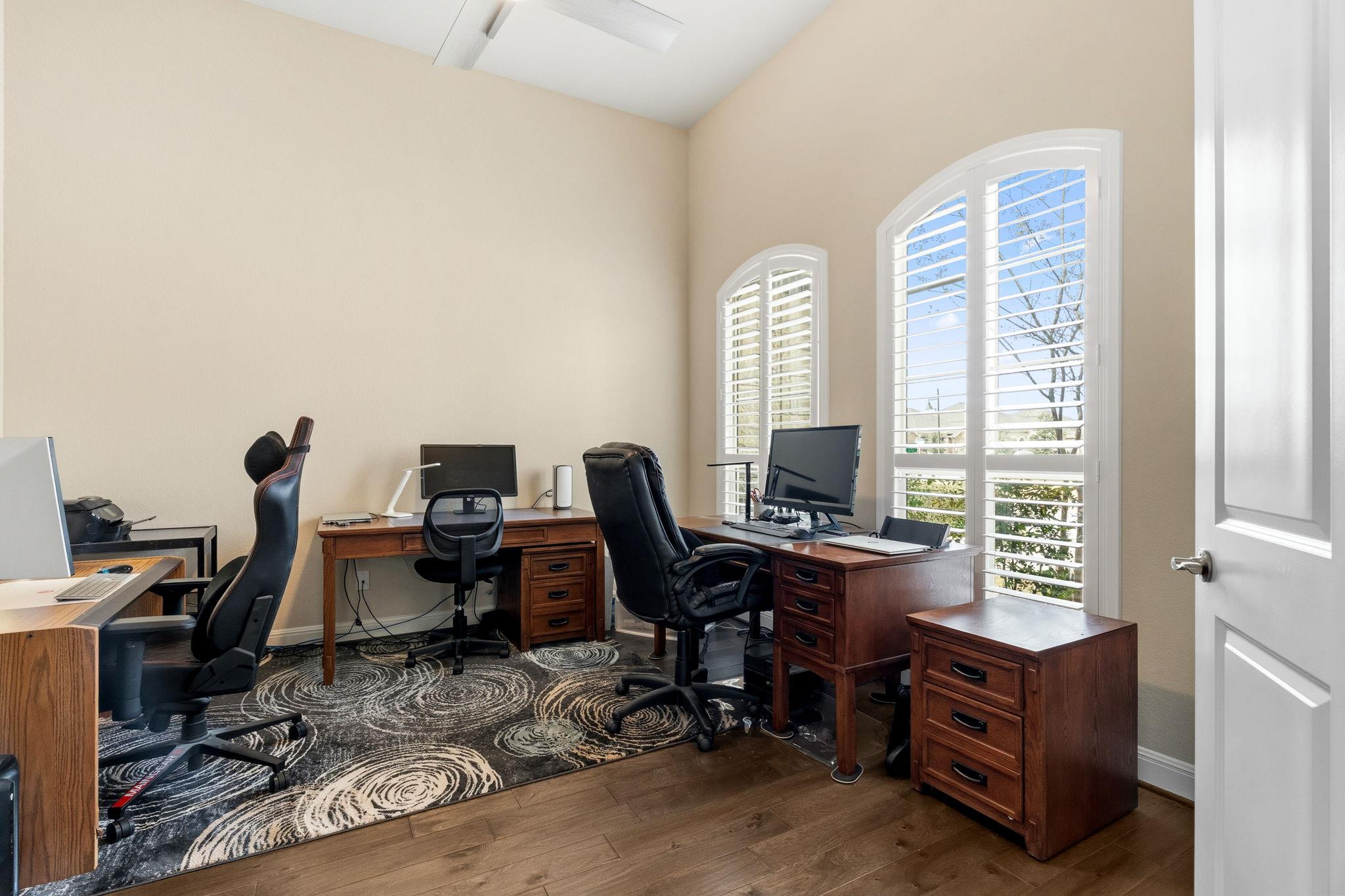 213 Garden Gate Ln, Liberty Hill, TX 78642