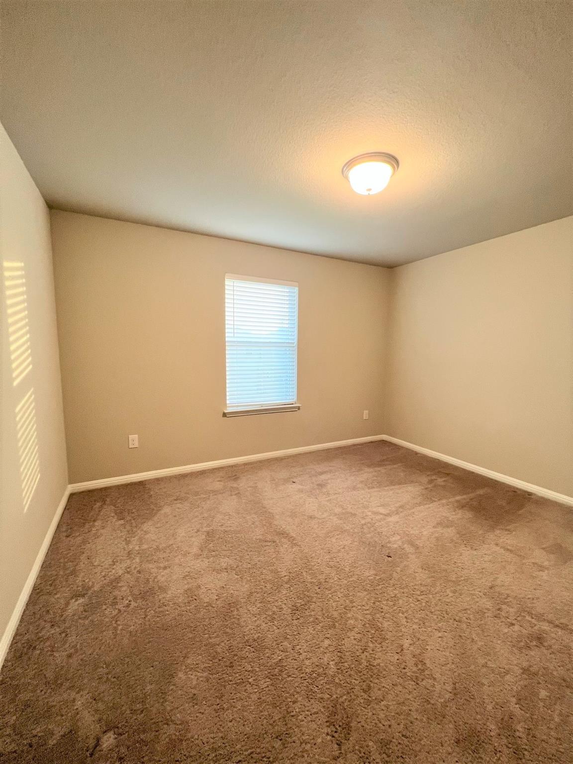 6413 Owl Creek Ln, Austin, TX 78747