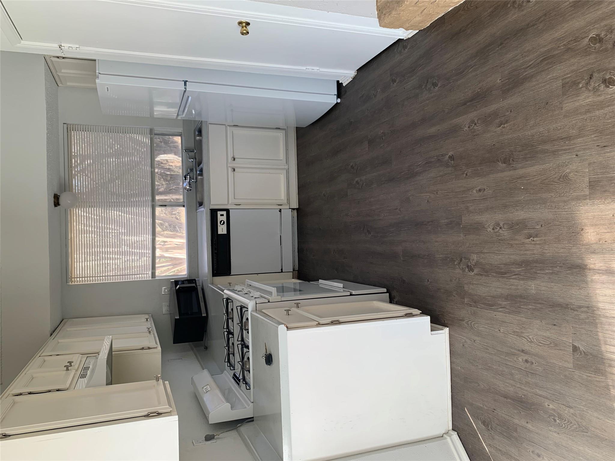 4608 Bundyhill Dr, Austin, TX 78723