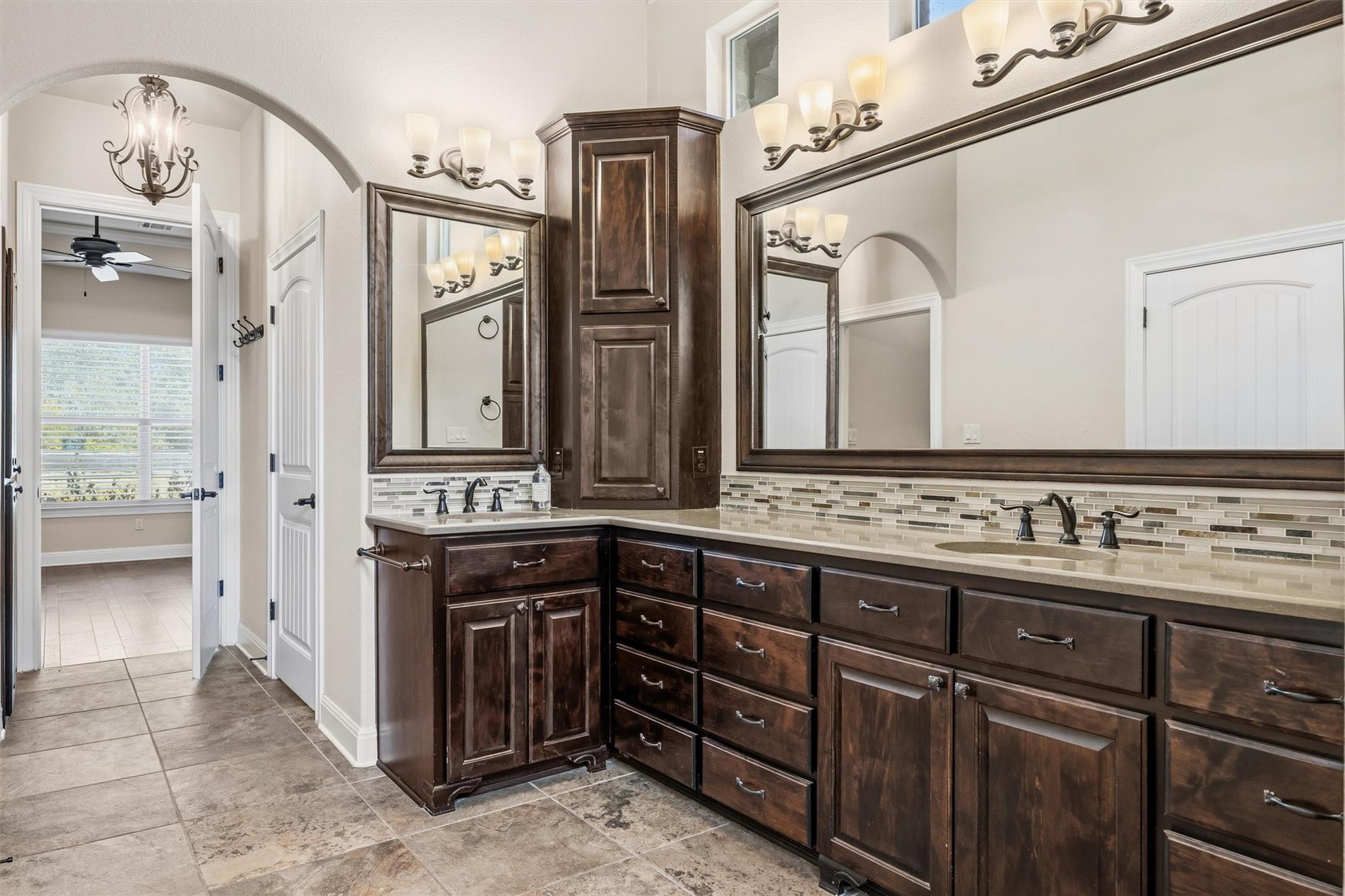 1314 Big Dr, Georgetown, TX 78628