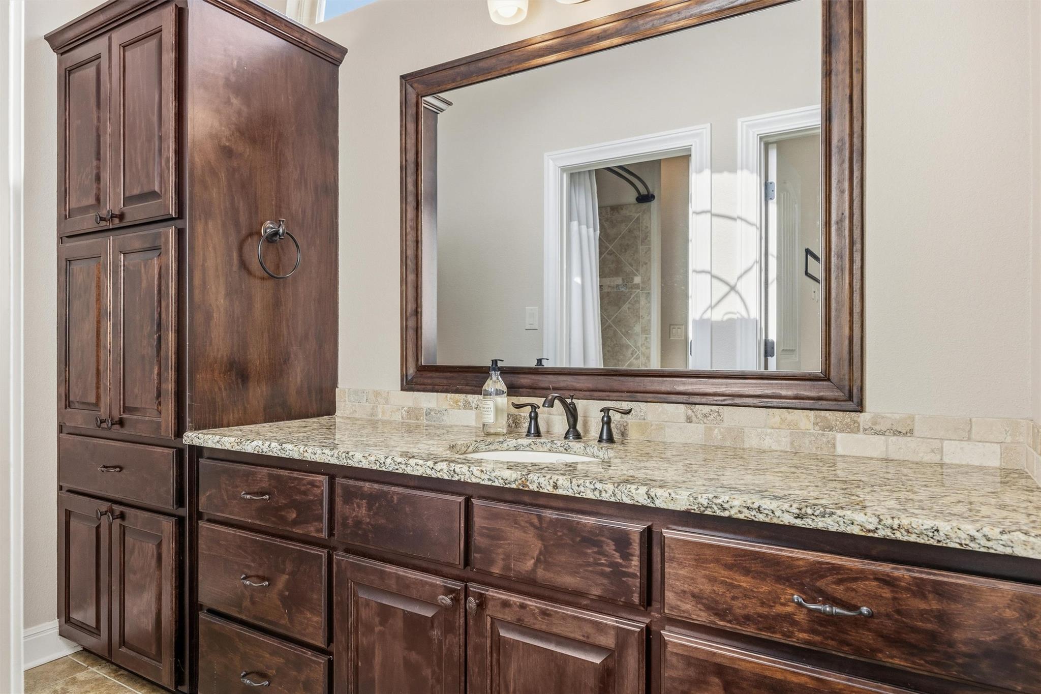 1314 Big Dr, Georgetown, TX 78628